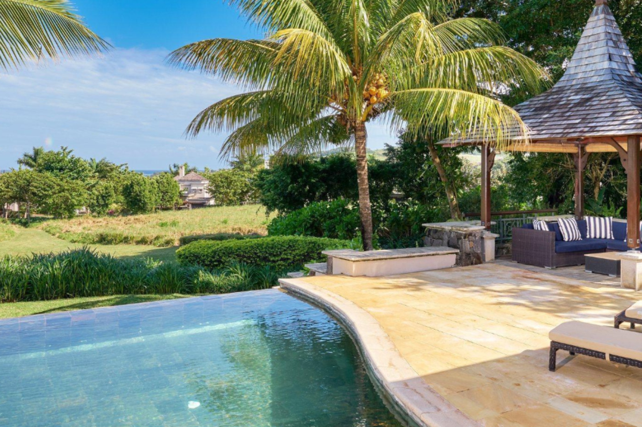 Maison / Villa 4 Chambre(s) en vente à Bel Ombre, sud, île Maurice – LexpressProperty.com | 715202 | Ref01