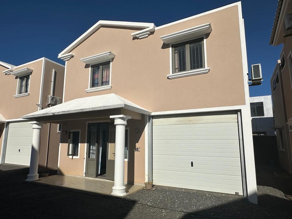 Townhouse / Duplex 3 Chambre(s) en vente à Grand Bay, nord, île Maurice – LexpressProperty.com | 715557 | Ref01