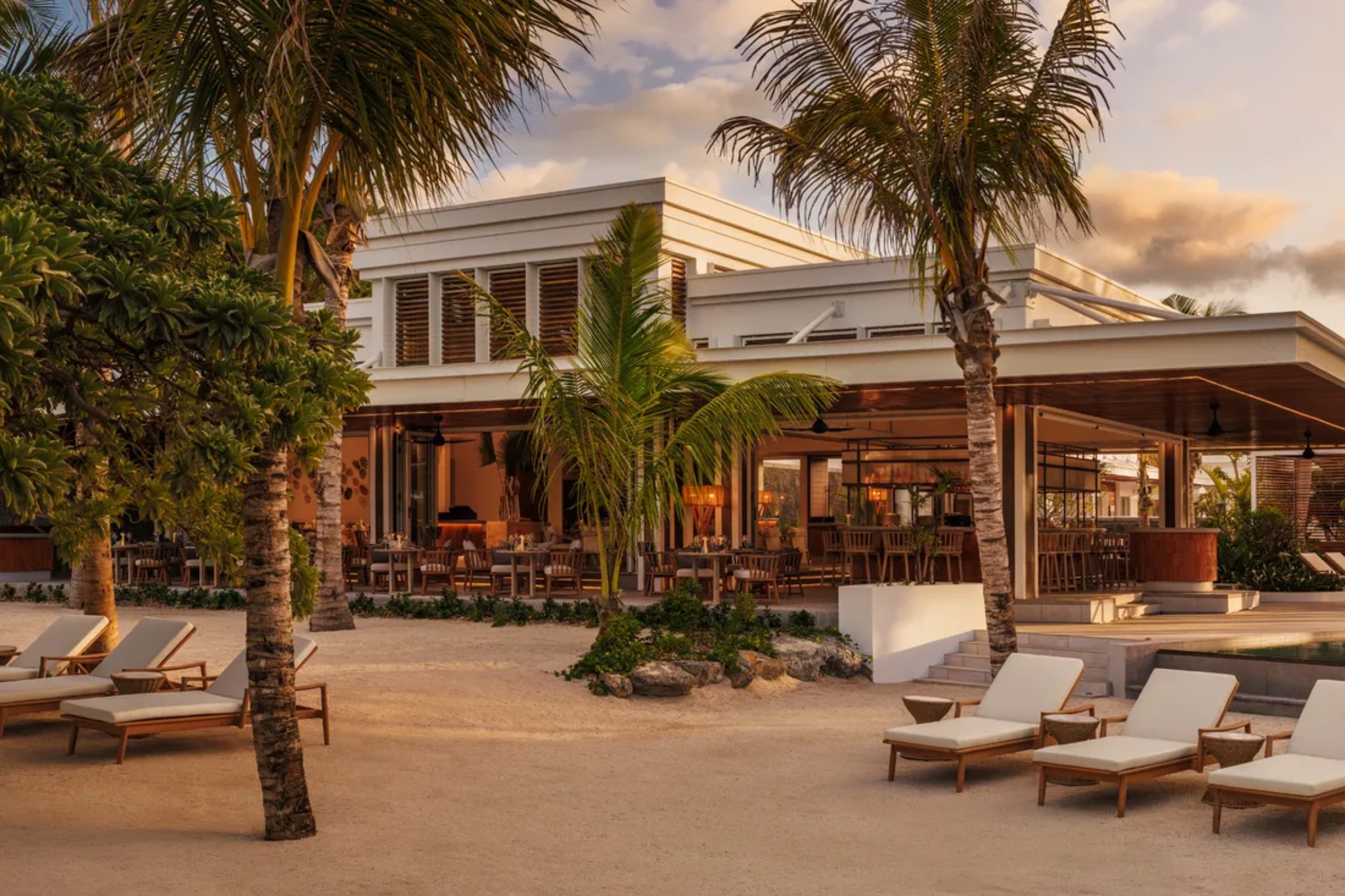 House / Villa of 4 bedrooms for sale in Belle Mare, east, Mauritius – LexpressProperty.com | 706553 | Ref01