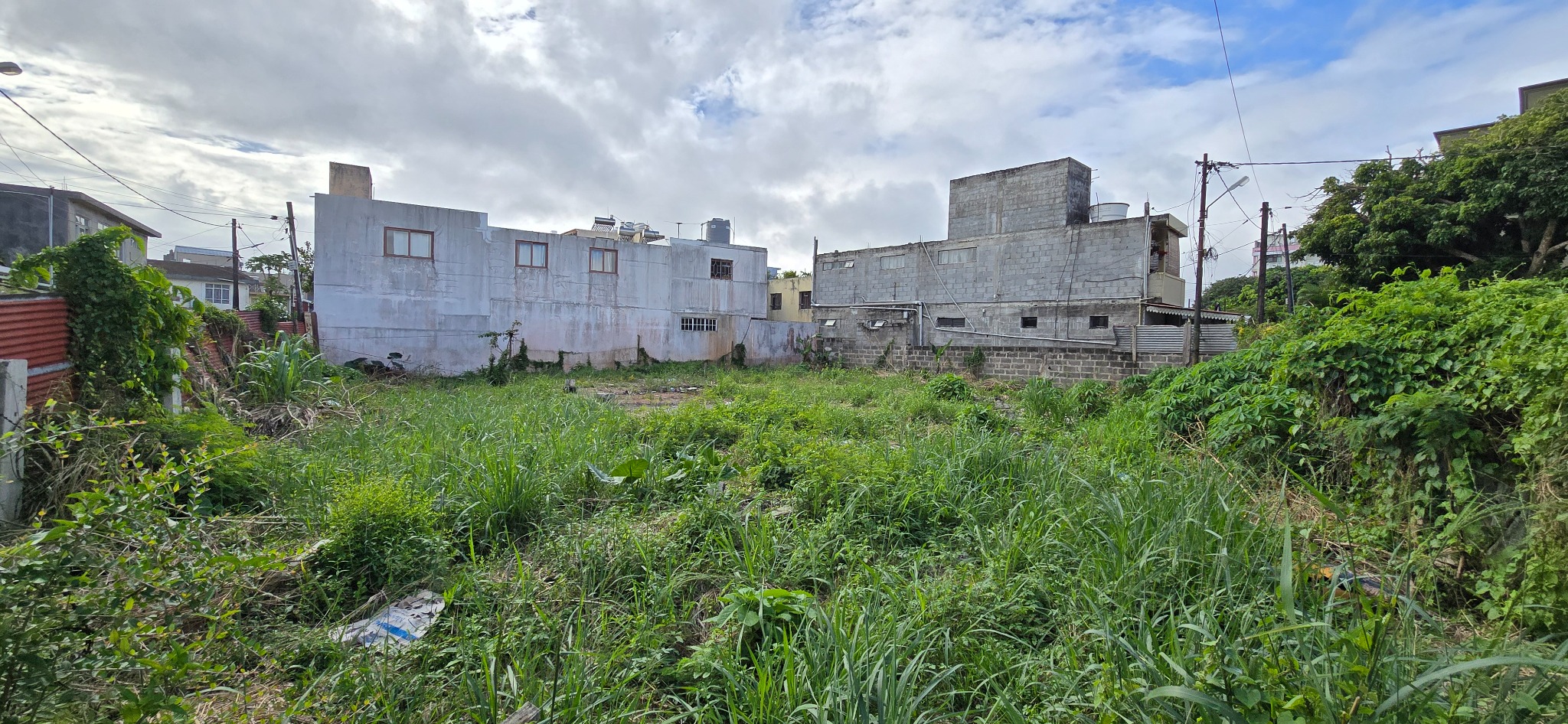 Residential land of 581.27148 toise for sale in Belle Rose (Centre), center, Mauritius – LexpressProperty.com | 316541 | Ref01