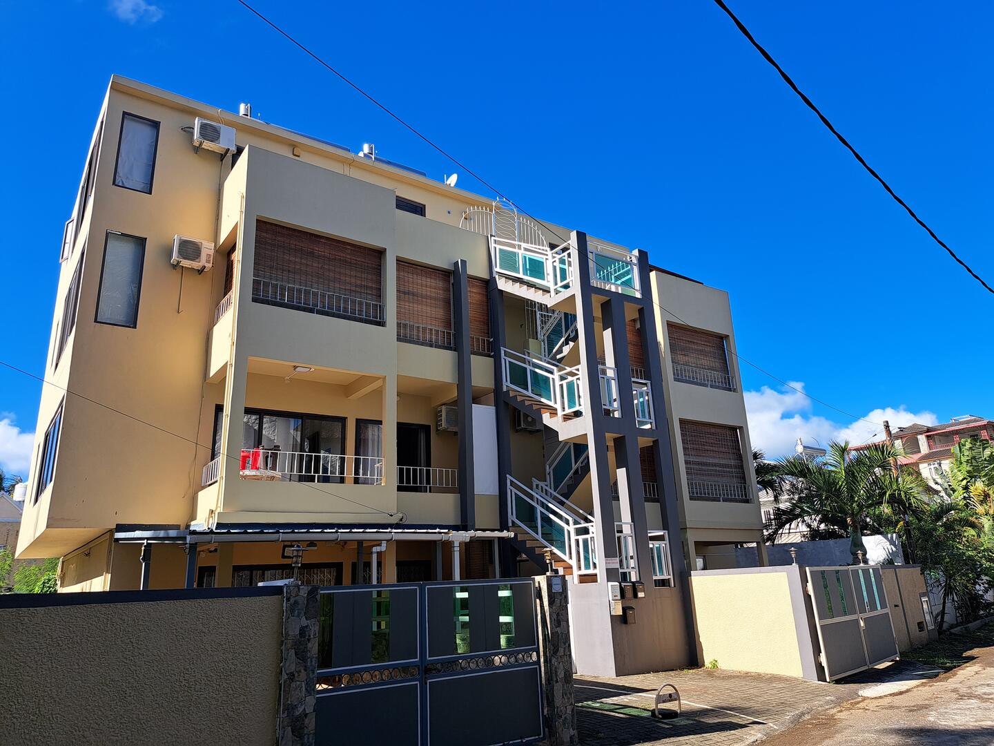 Appartement 2 Chambre(s) en vente à Mon Choisy, nord, île Maurice – LexpressProperty.com | 720028 | Ref01