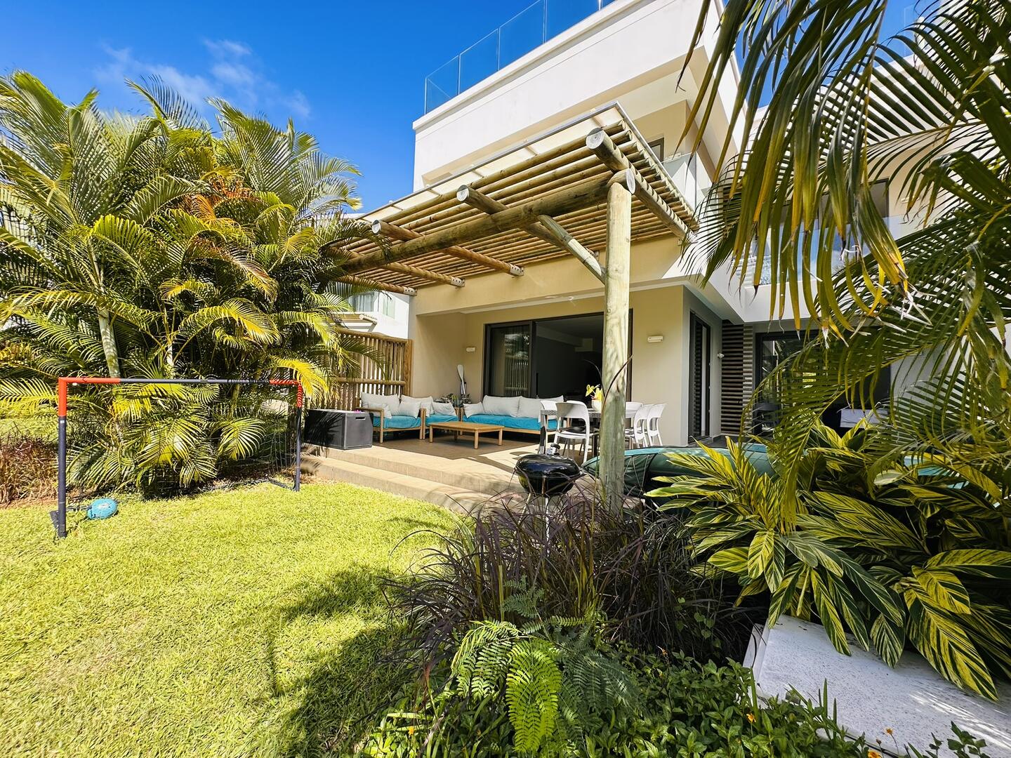 Property – LexpressProperty.com | 722070 | Ref01