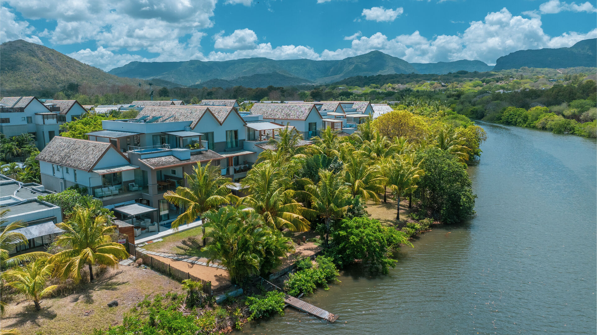 Apartment of 4 bedrooms for sale in Black River, west, Mauritius – LexpressProperty.com | 208713 | Ref01