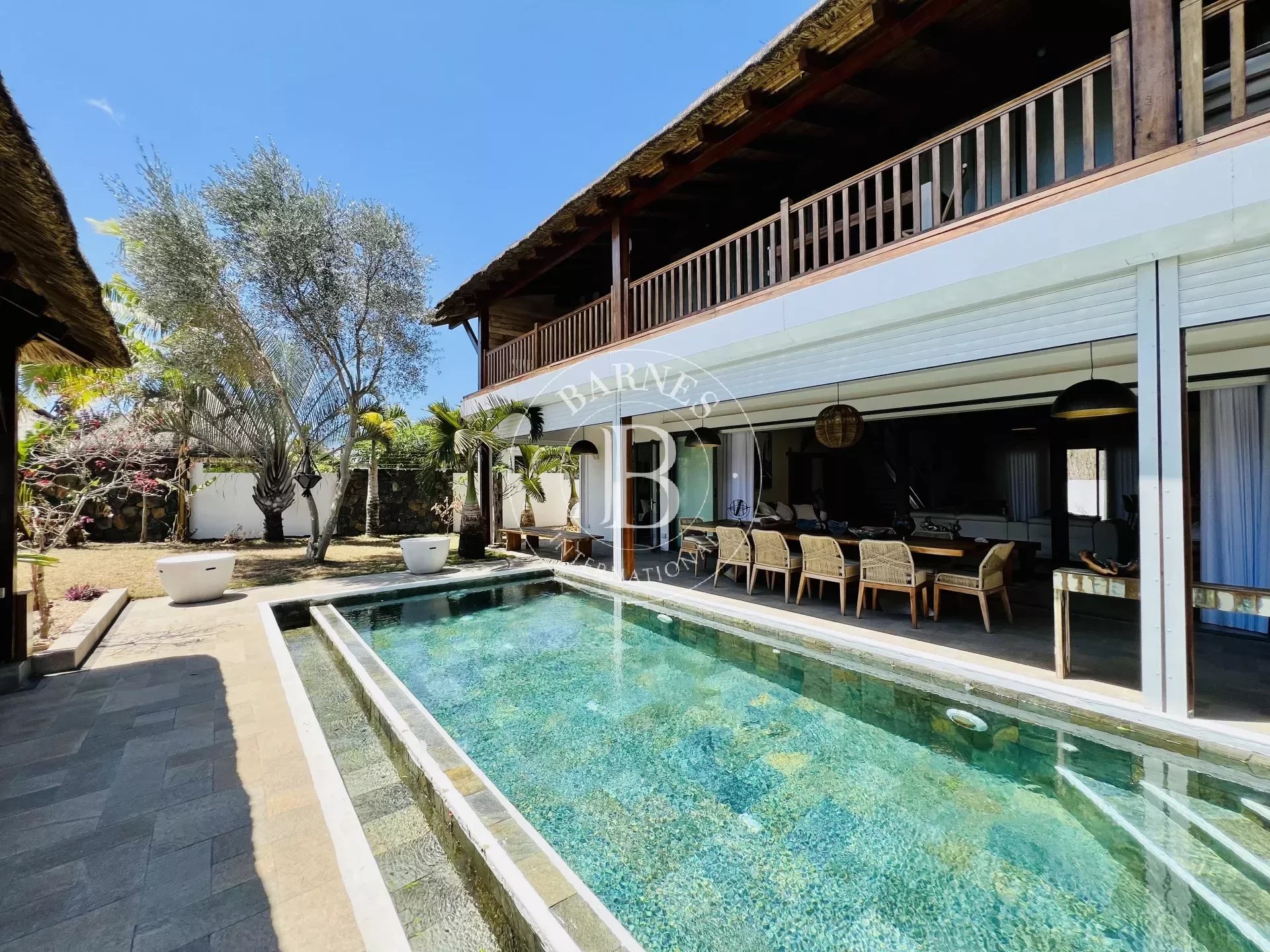 Maison / Villa 6 Chambre(s) en vente à Grand Bay, nord, île Maurice – LexpressProperty.com | 587253 | Ref01