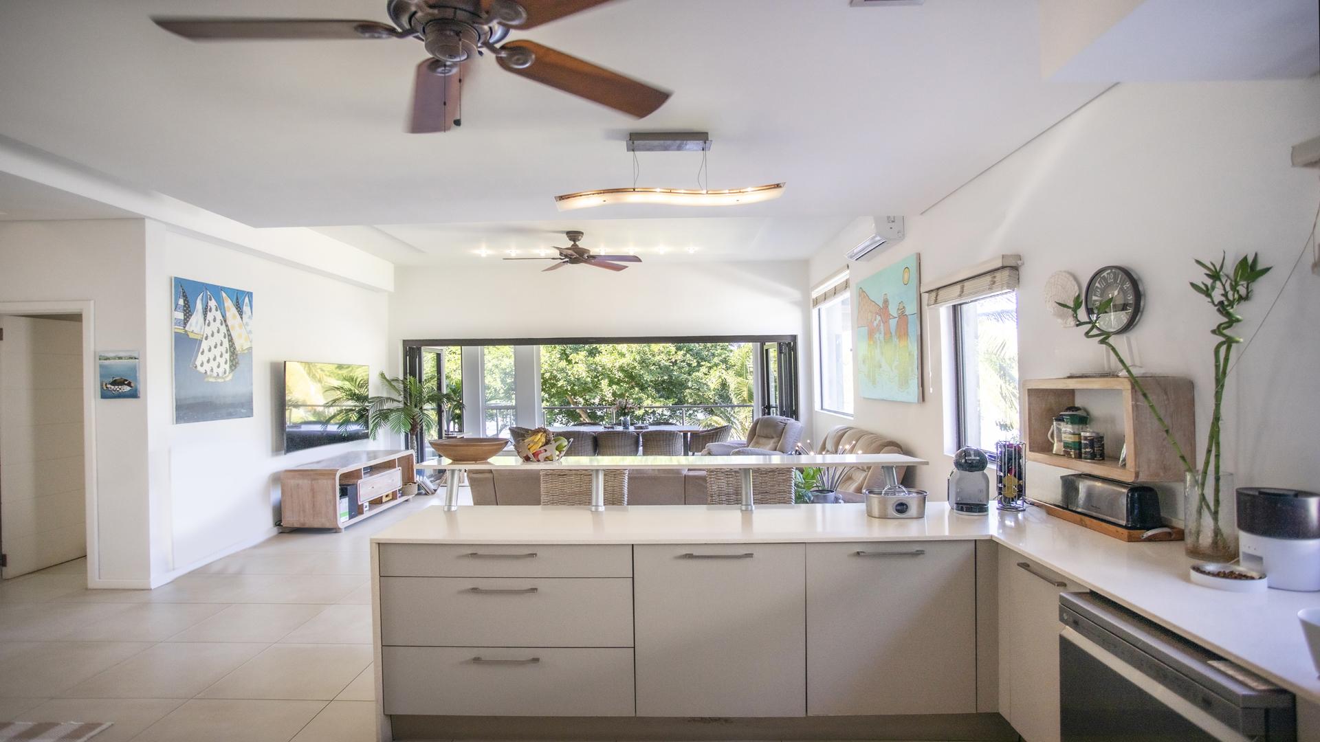 Townhouse / Duplex 4 Chambre(s) en vente à Tamarin, ouest, île Maurice – LexpressProperty.com | 731307 | Ref01