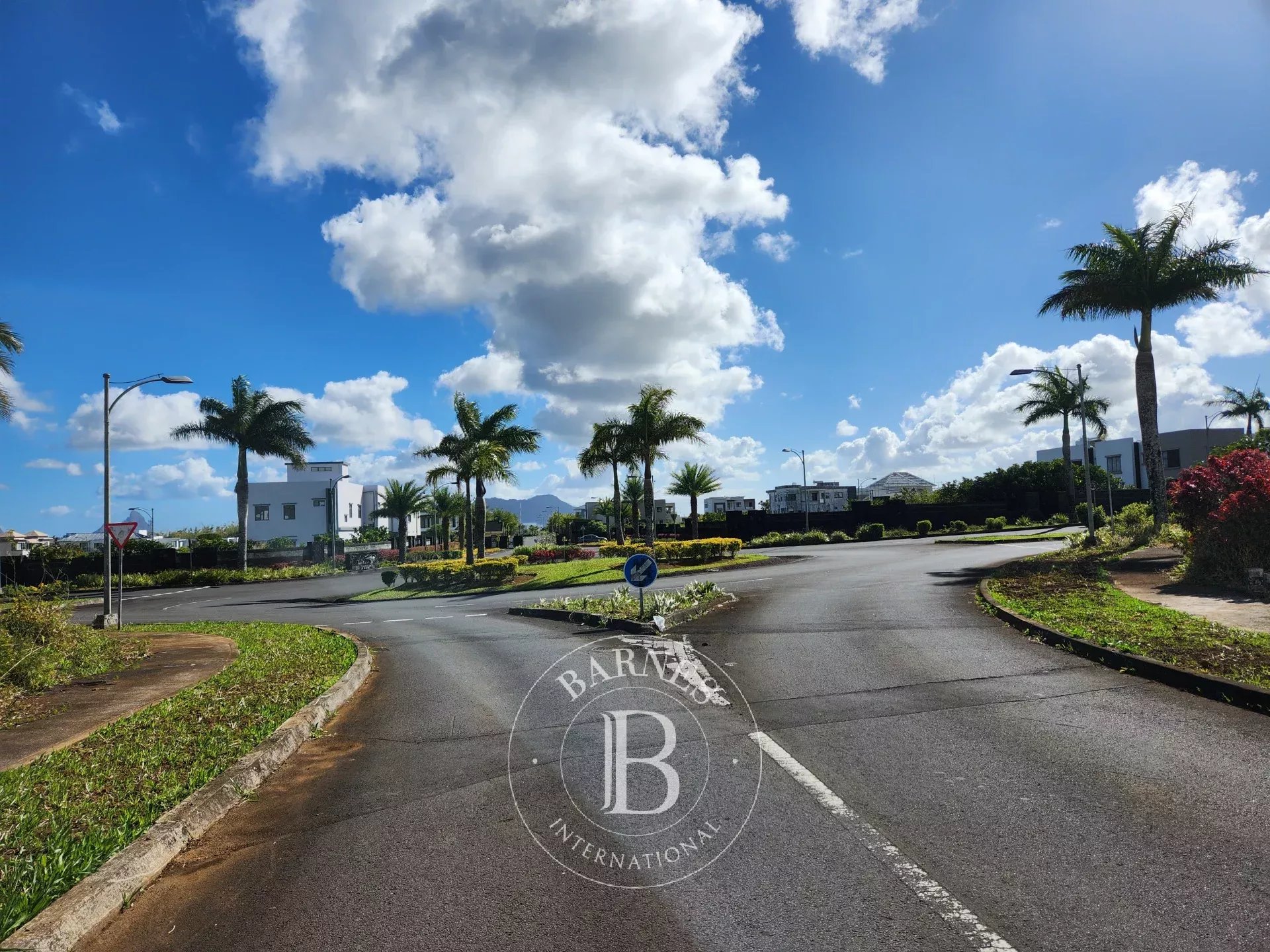 Terrain résidentiel de 684.08 m2 en vente à Highlands, centre, île Maurice – LexpressProperty.com | 734155 | Ref01