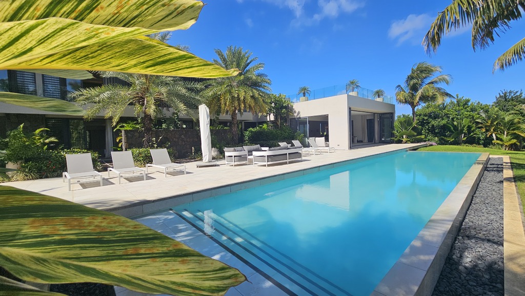 Maison / Villa 5 Chambre(s) en vente à Beau Champ, est, île Maurice – LexpressProperty.com | 734060 | Ref01