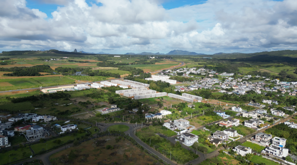 Residential land of 6823 m2 for sale in Hermitage, center, Mauritius – LexpressProperty.com | 738977 | Ref01