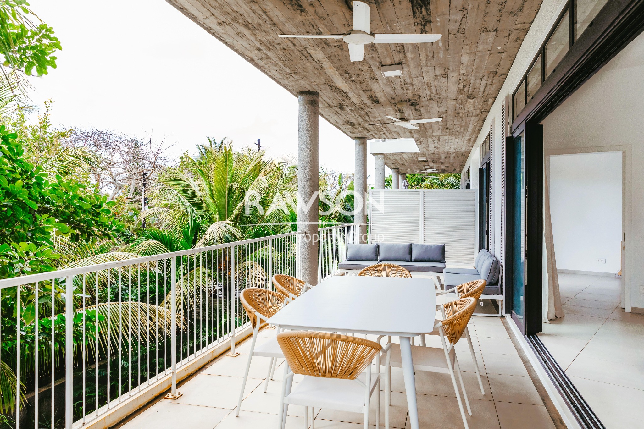 Appartement 3 Chambre(s) en vente à Pointe aux Canonniers, nord, île Maurice – LexpressProperty.com | 739509 | Ref01