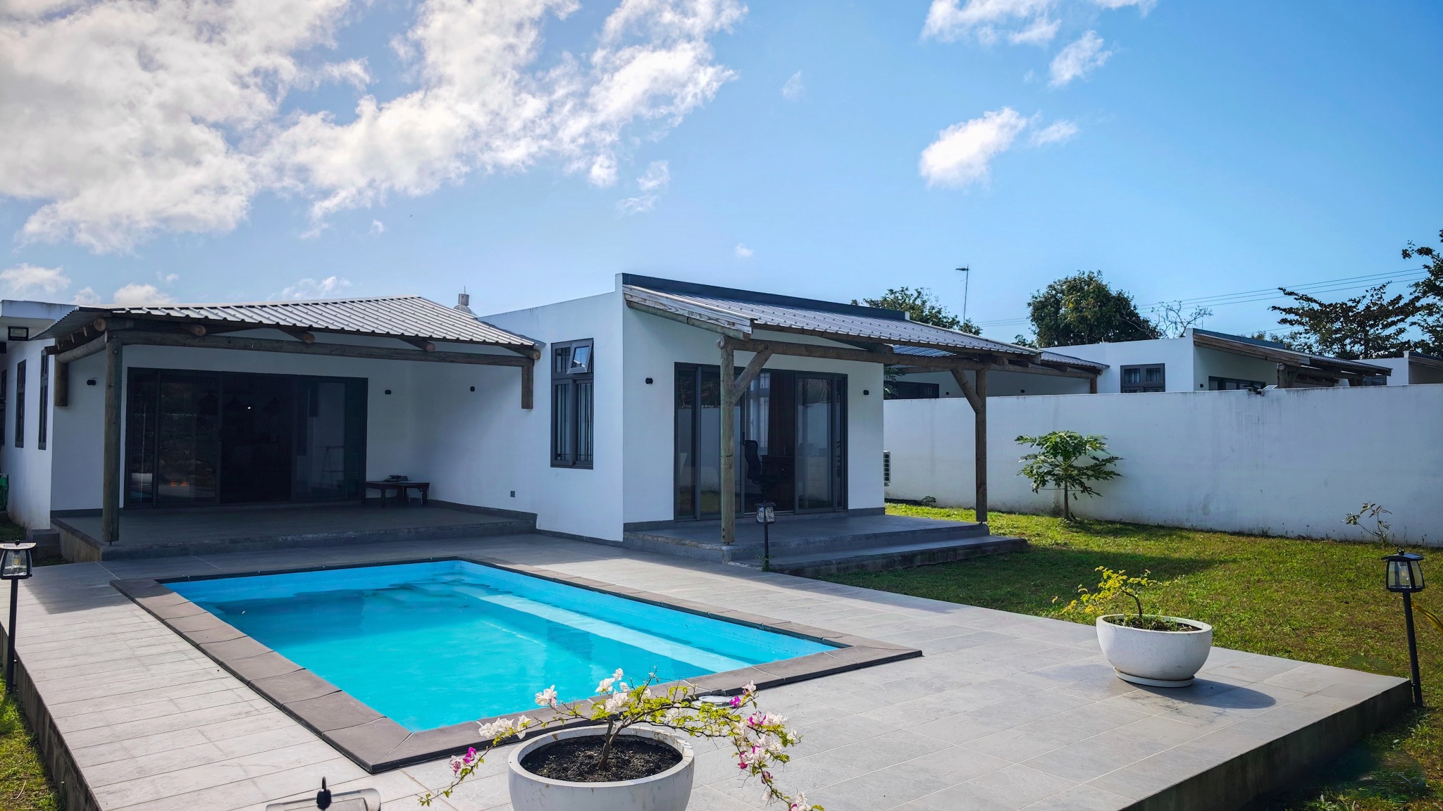 House / Villa of 3 bedrooms for rent in Forêt Daruty, north, Mauritius – LexpressProperty.com | 739984 | Ref01