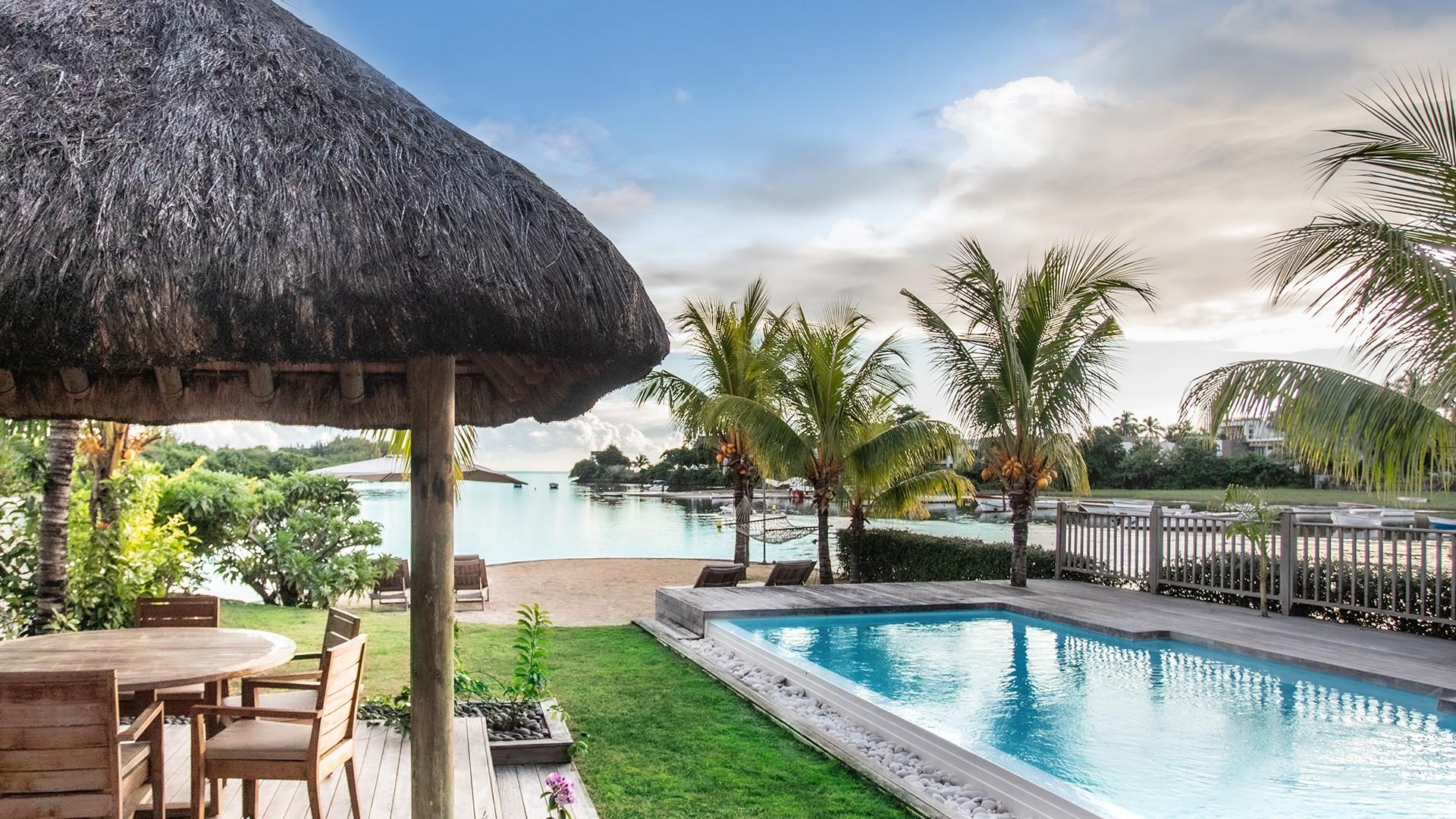 Maison / Villa 5 Chambre(s) en vente à Black River, ouest, île Maurice – LexpressProperty.com | 334749 | Ref01