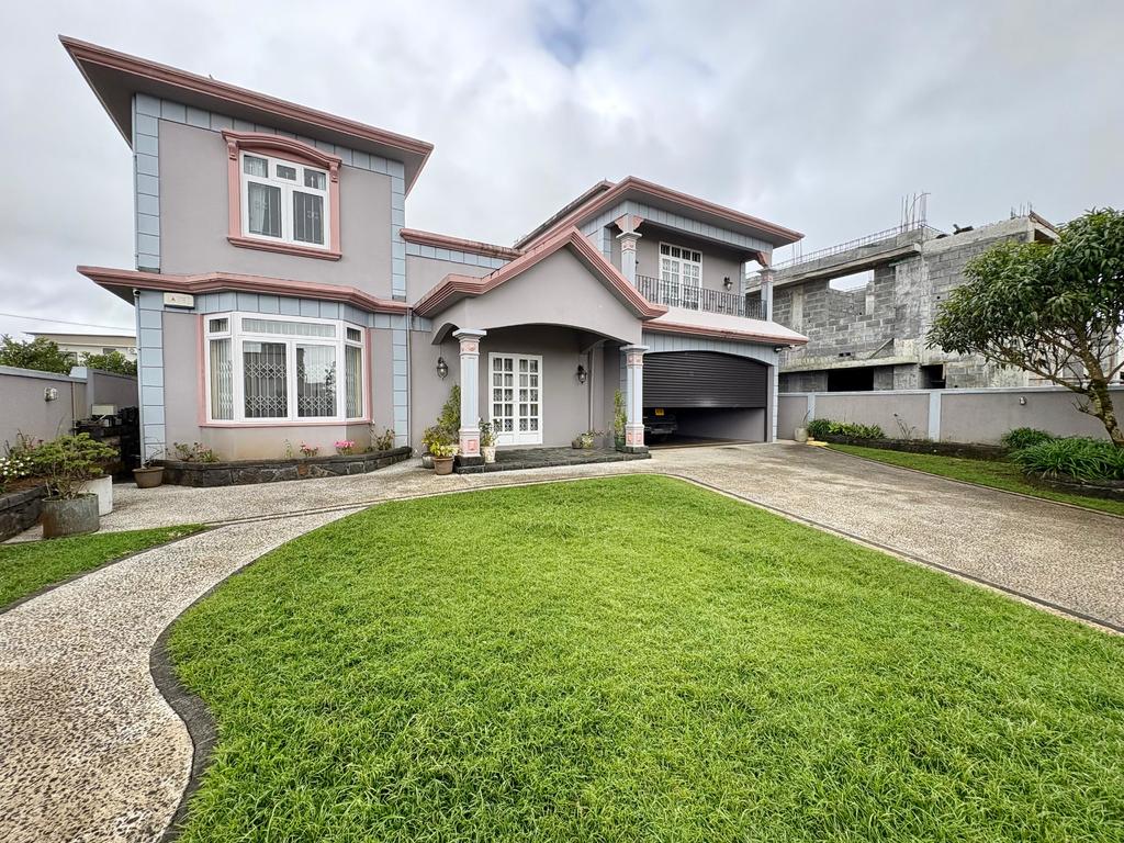 Maison / Villa 3 Chambre(s) en vente à Wooton, centre, île Maurice – LexpressProperty.com | 743898 | Ref01