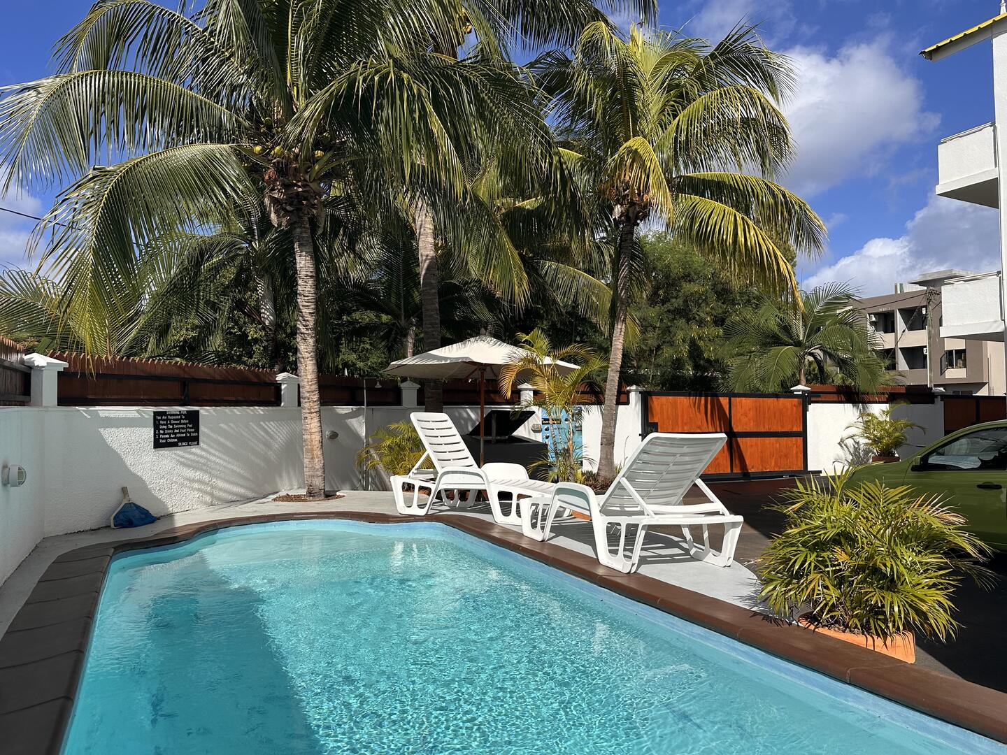 Complexe hôtelier 12 Chambre(s) en vente à Flic en Flac, ouest, île Maurice – LexpressProperty.com | 749247 | Ref01