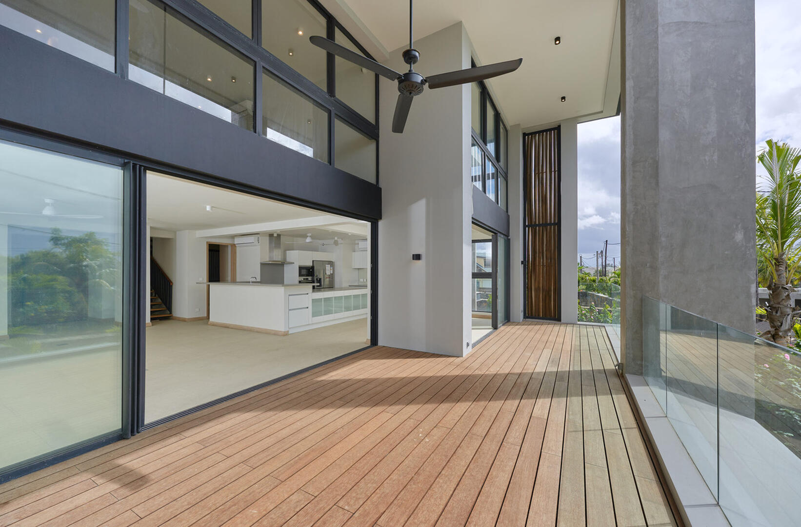 Appartement 4 Chambre(s) en vente à Pointe aux Canonniers, nord, île Maurice – LexpressProperty.com | 744295 | Ref01