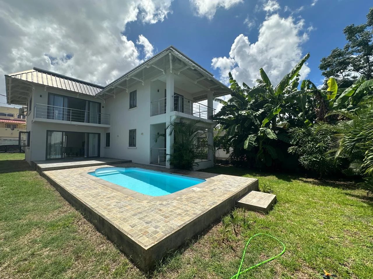 House / Villa of 4 bedrooms for rent in Albion, west, Mauritius – LexpressProperty.com | 687314 | Ref01