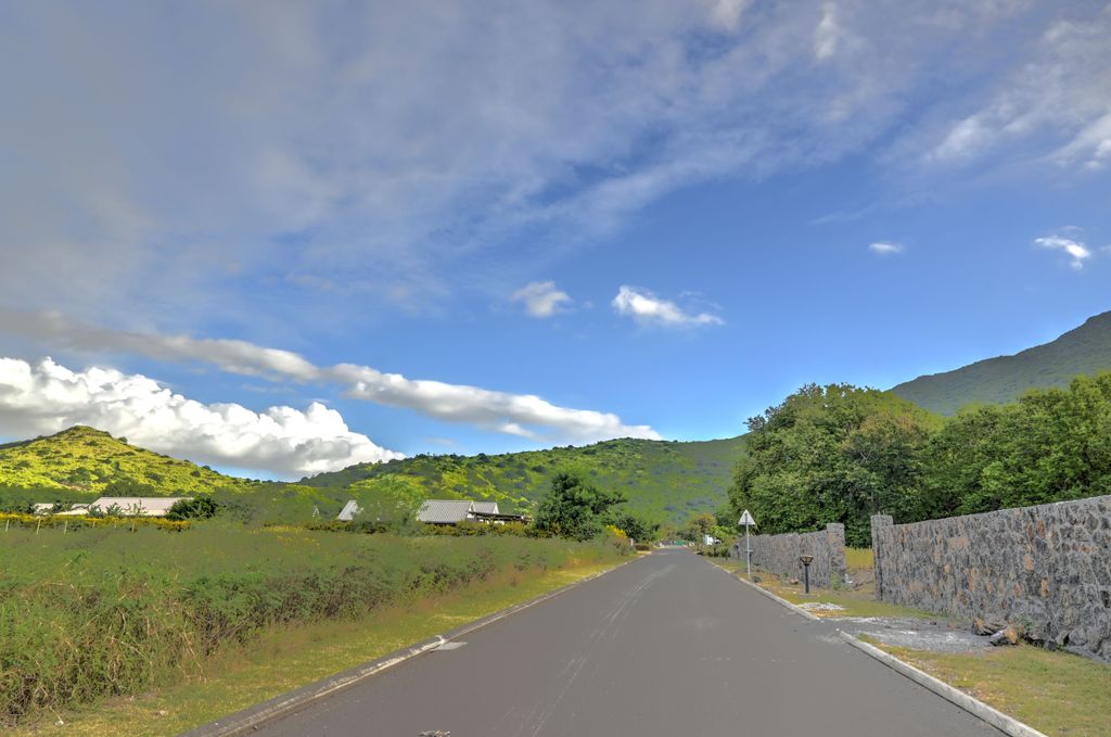 Terrain résidentiel de 2167.66 m2 en vente à Tamarin, ouest, île Maurice – LexpressProperty.com | 766669 | Ref01