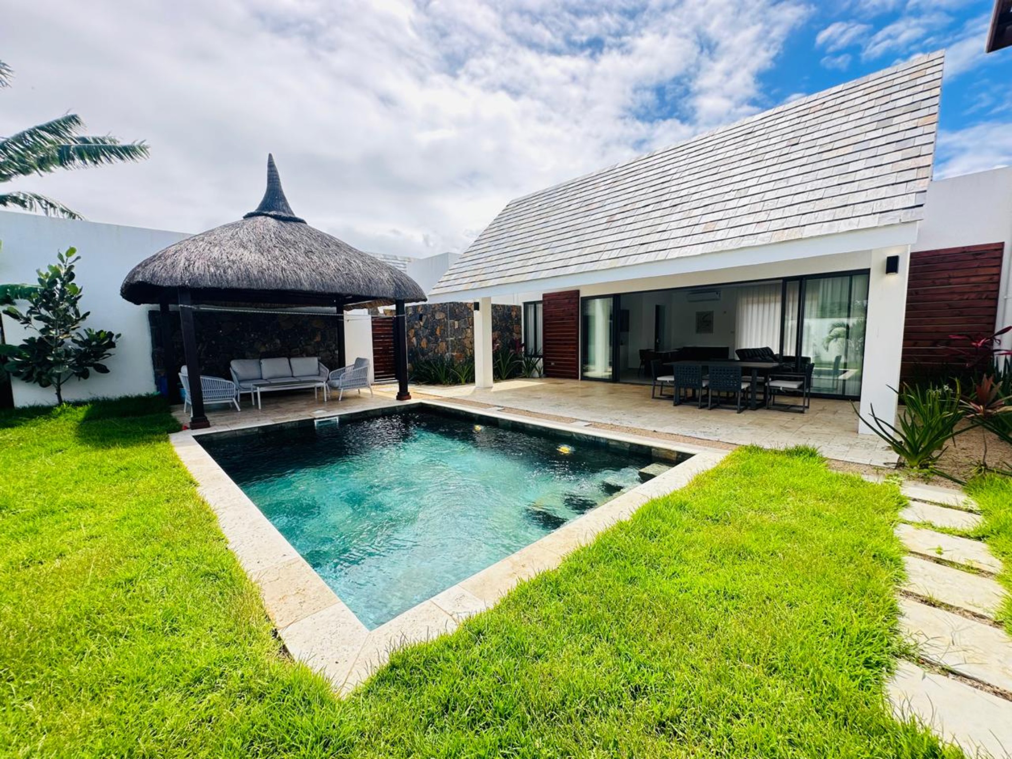 House / Villa of 3 bedrooms for holiday rental in Grand Bay, north, Mauritius – LexpressProperty.com | 761373 | Ref01