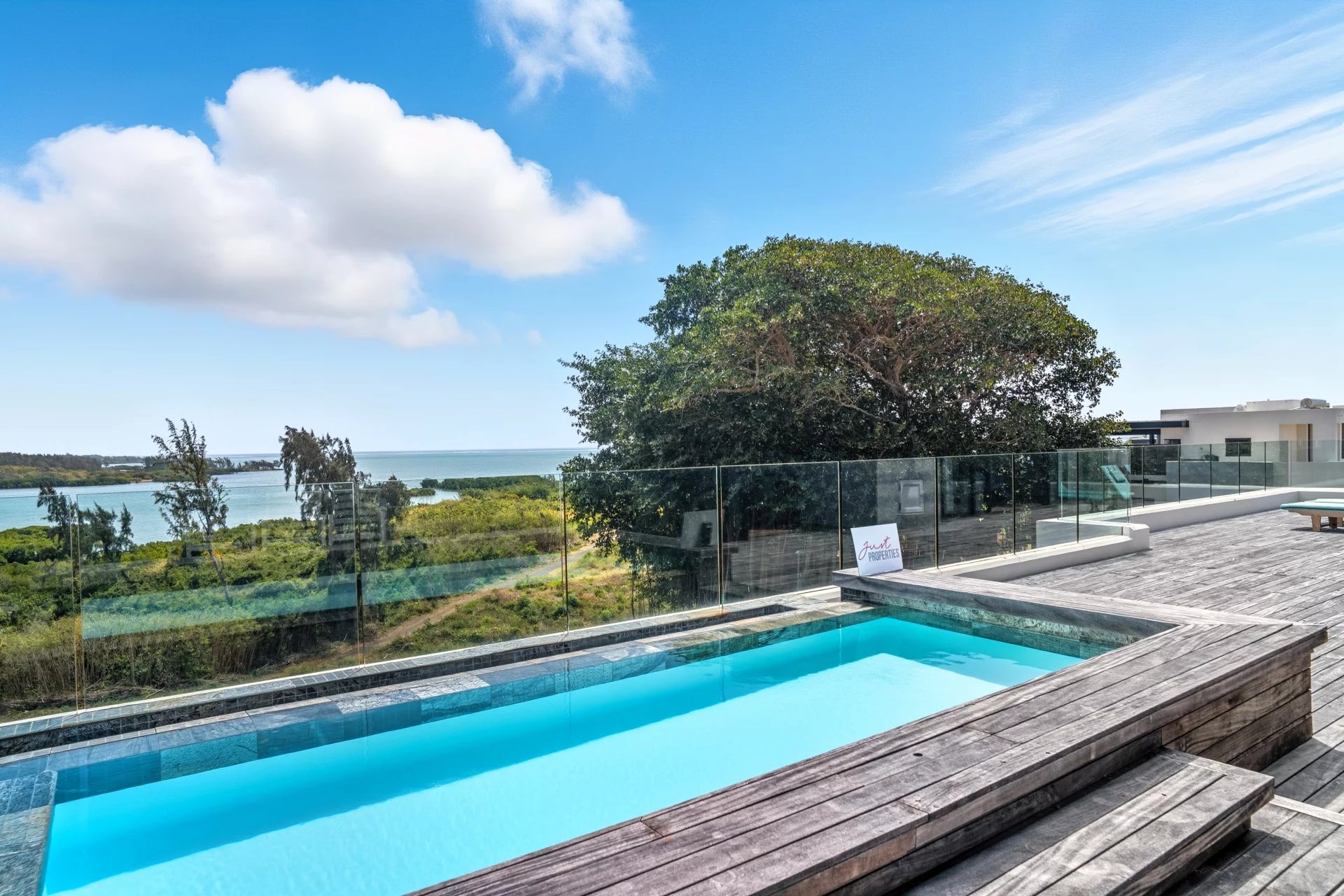 Penthouse of 3 bedrooms for rent in St Antoine, north, Mauritius – LexpressProperty.com | 768858 | Ref01