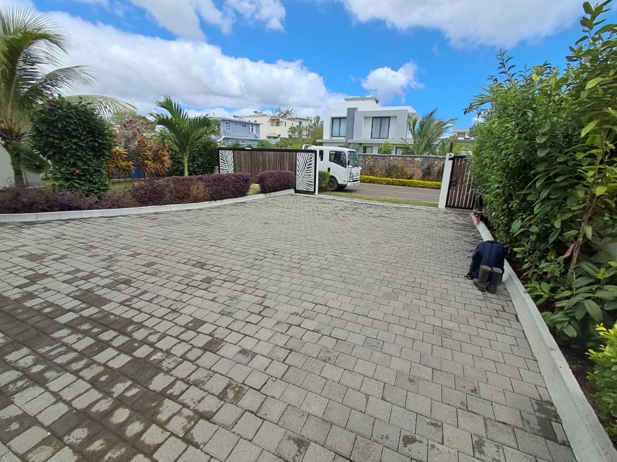 Property – LexpressProperty.com | 768974 | Ref01