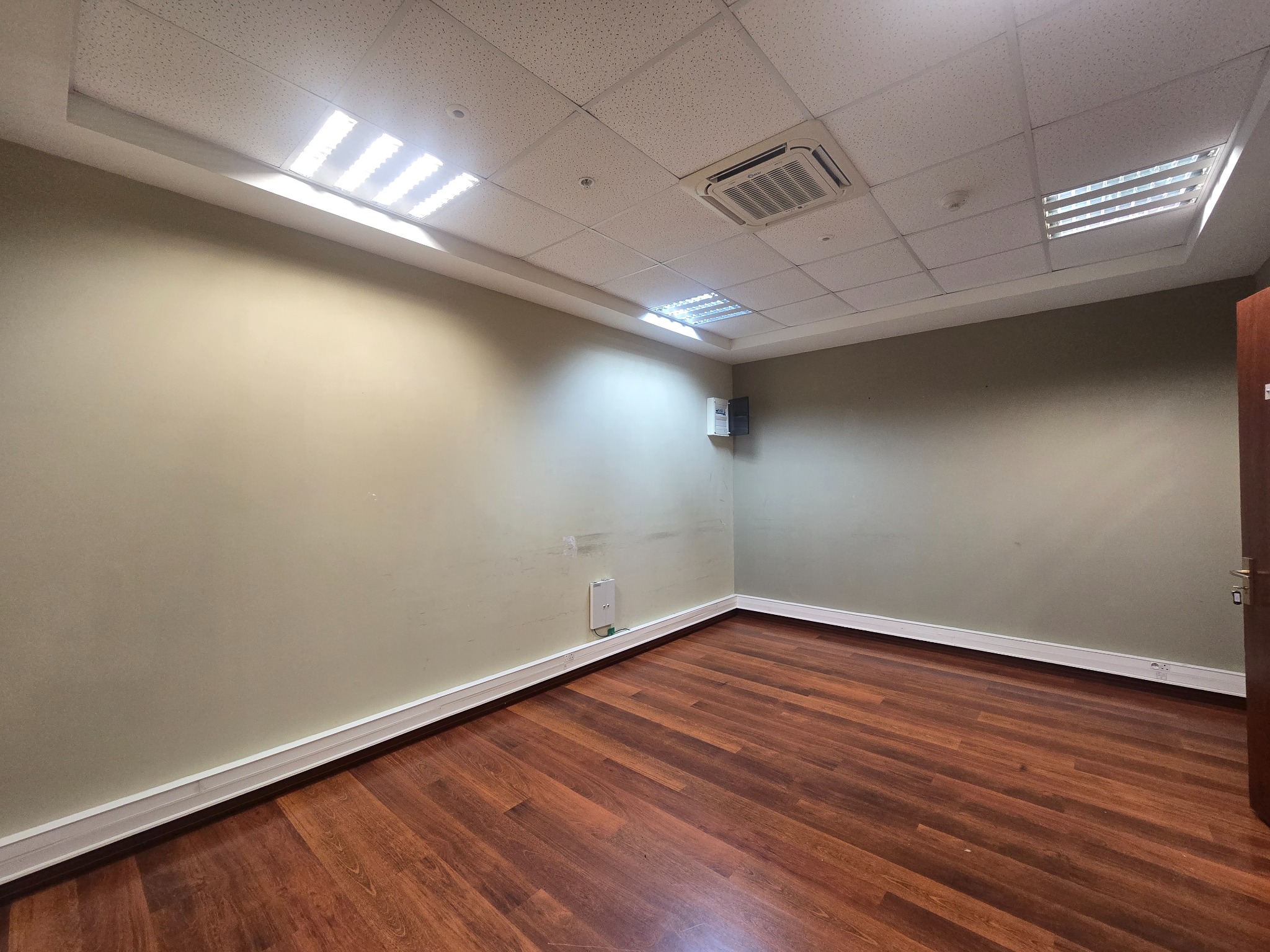 Property – LexpressProperty.com | 769996 | Ref01