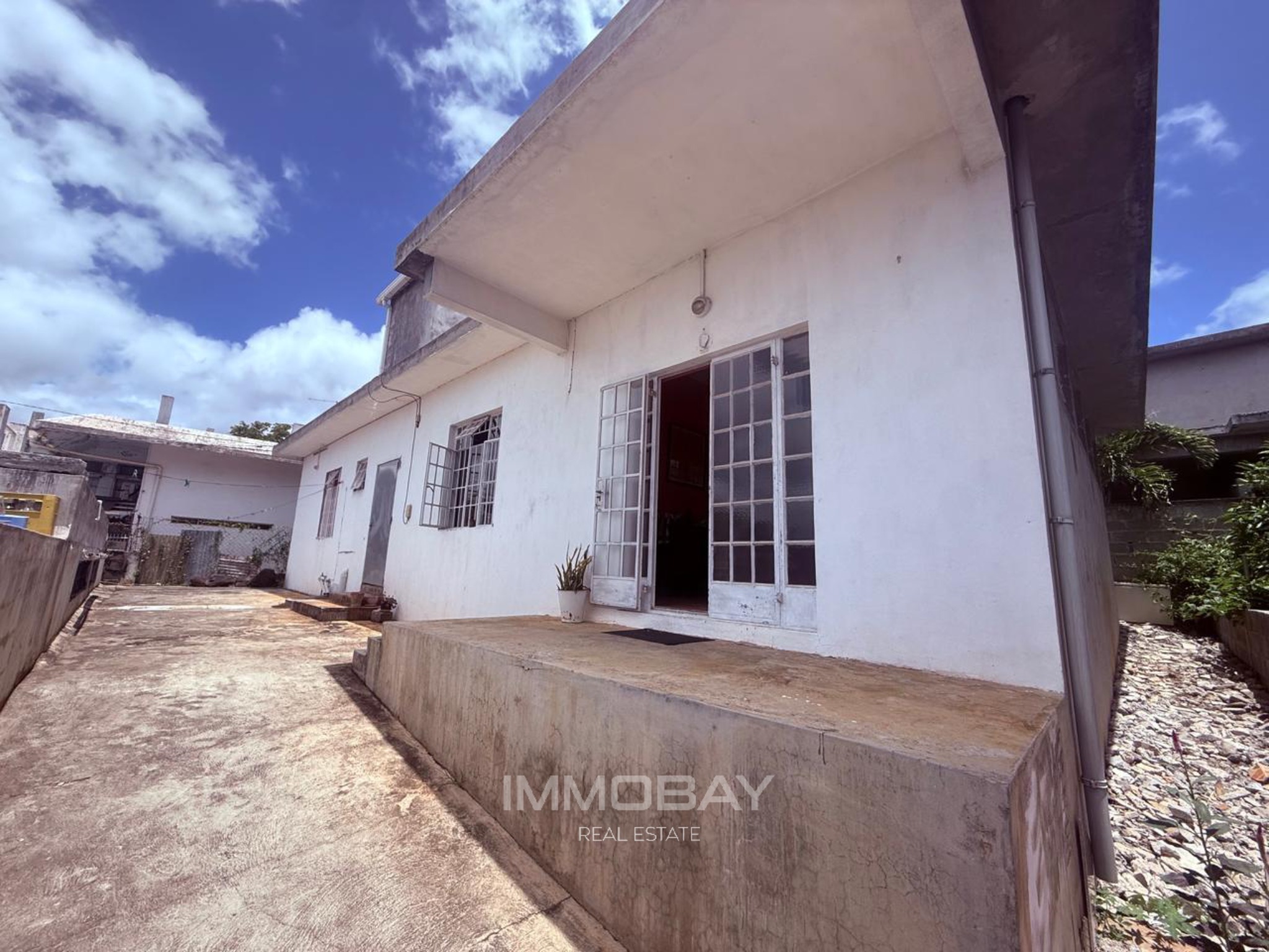 House / Villa of 3 bedrooms for sale in Coromandel, center, Mauritius – LexpressProperty.com | 770120 | Ref01