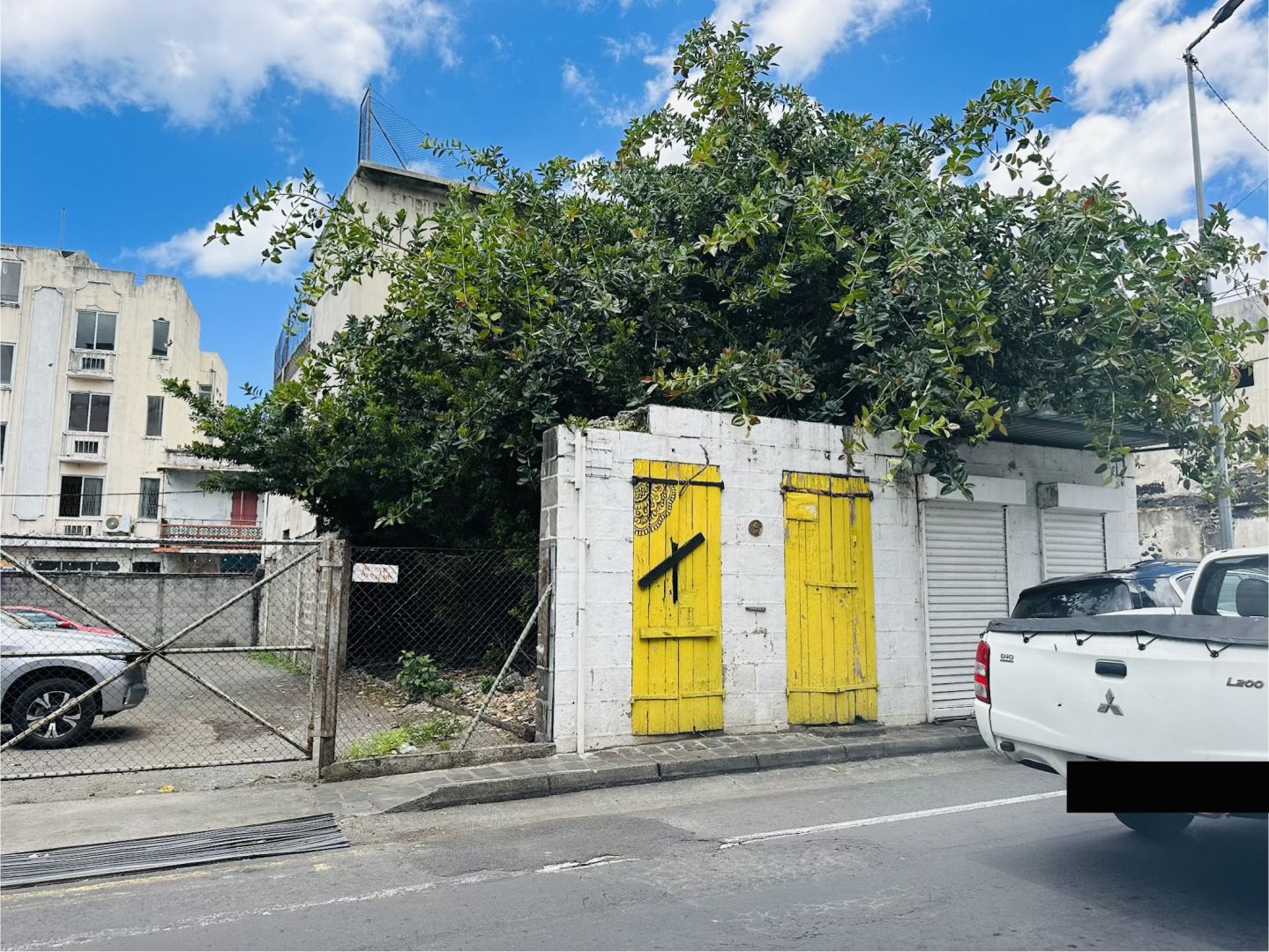 Residential land of 190 m2 for sale in Port Louis, north, Mauritius – LexpressProperty.com | 765686 | Ref01
