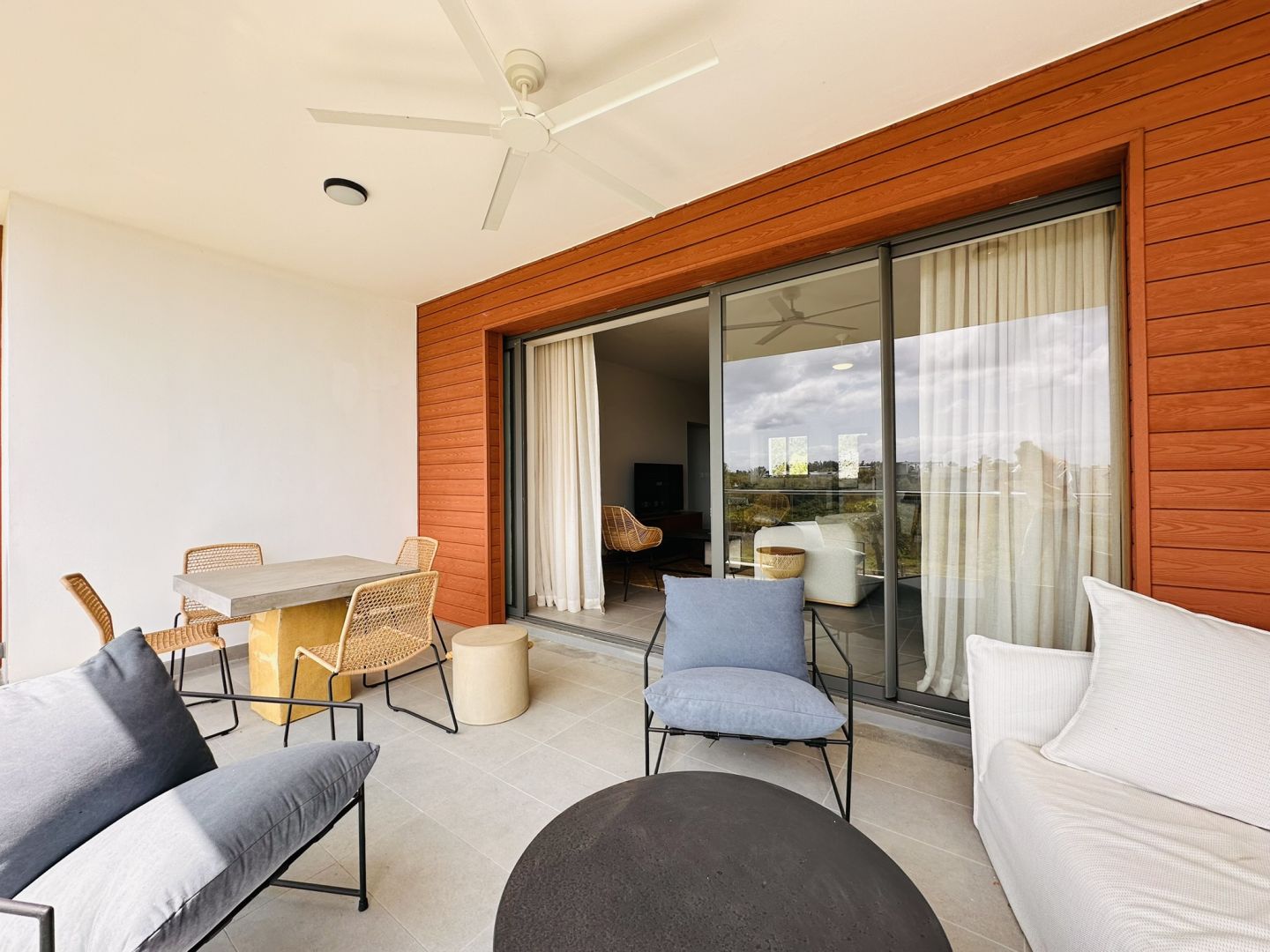 Appartement 3 Chambre(s) en vente à Trou aux Biches, nord, île Maurice – LexpressProperty.com | 773305 | Ref01