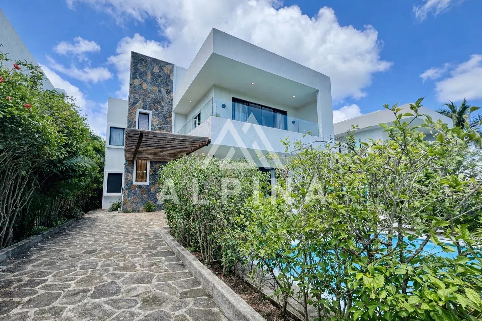 Property – LexpressProperty.com | 766093 | Ref01