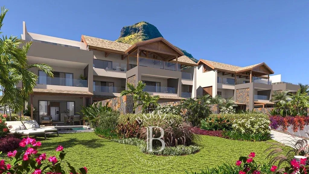 Townhouse / Duplex of 3 bedrooms for sale in Tamarin, west, Mauritius – LexpressProperty.com | 773506 | Ref01