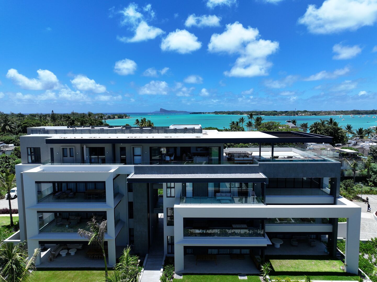 Penthouse of 4 bedrooms for sale in Grand Bay, north, Mauritius – LexpressProperty.com | 349418 | Ref01