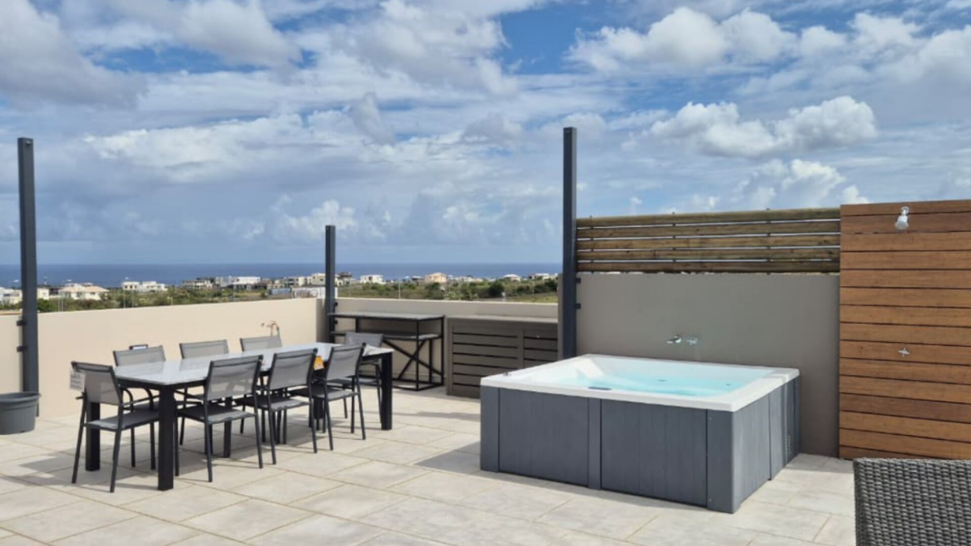 Penthouse 3 Chambre(s) en location à Flic en Flac, ouest, île Maurice – LexpressProperty.com | 774494 | Ref01