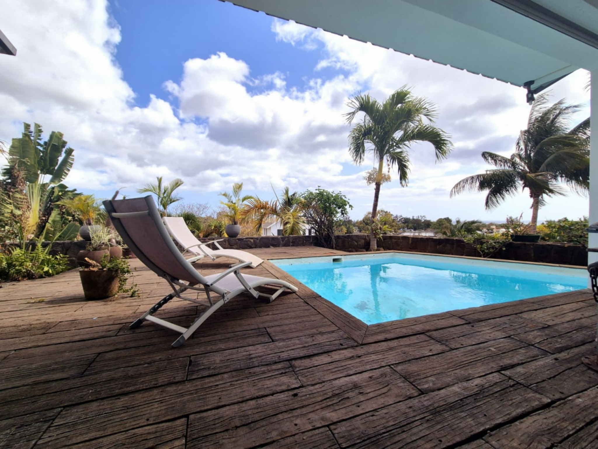Maison / Villa 4 Chambre(s) en location à Tamarin, ouest, île Maurice – LexpressProperty.com | 775083 | Ref01