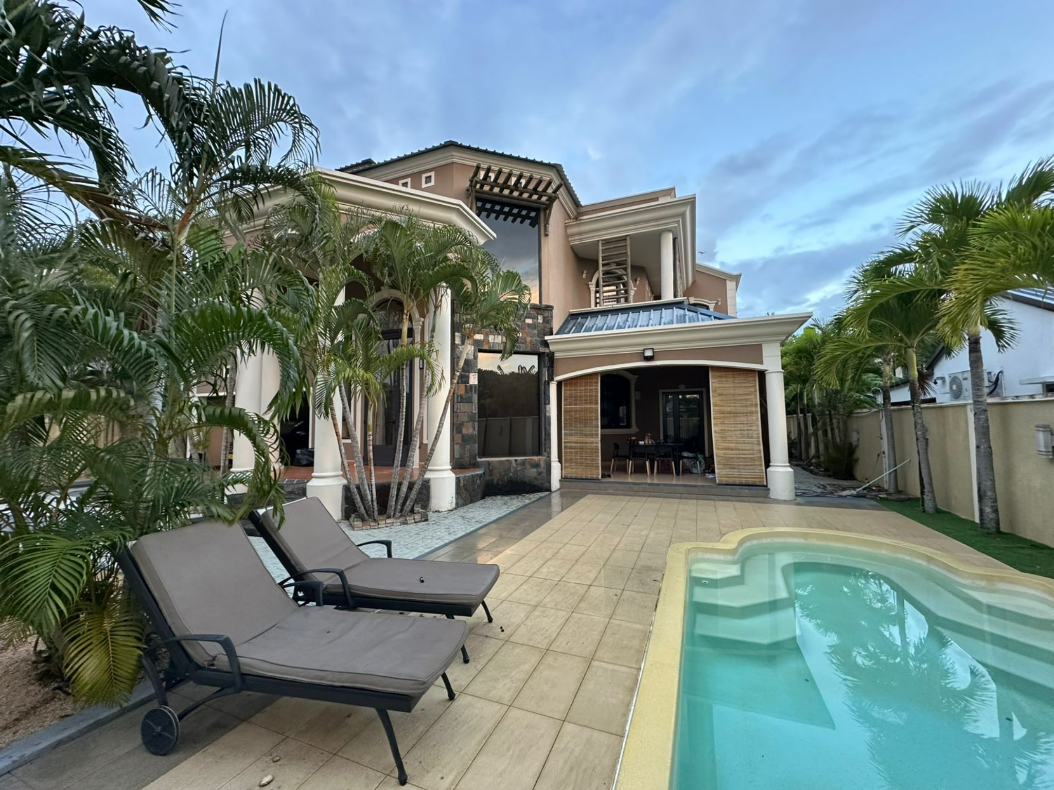 Maison / Villa 5 Chambre(s) en location à Balaclava, nord, île Maurice – LexpressProperty.com | 775319 | Ref01