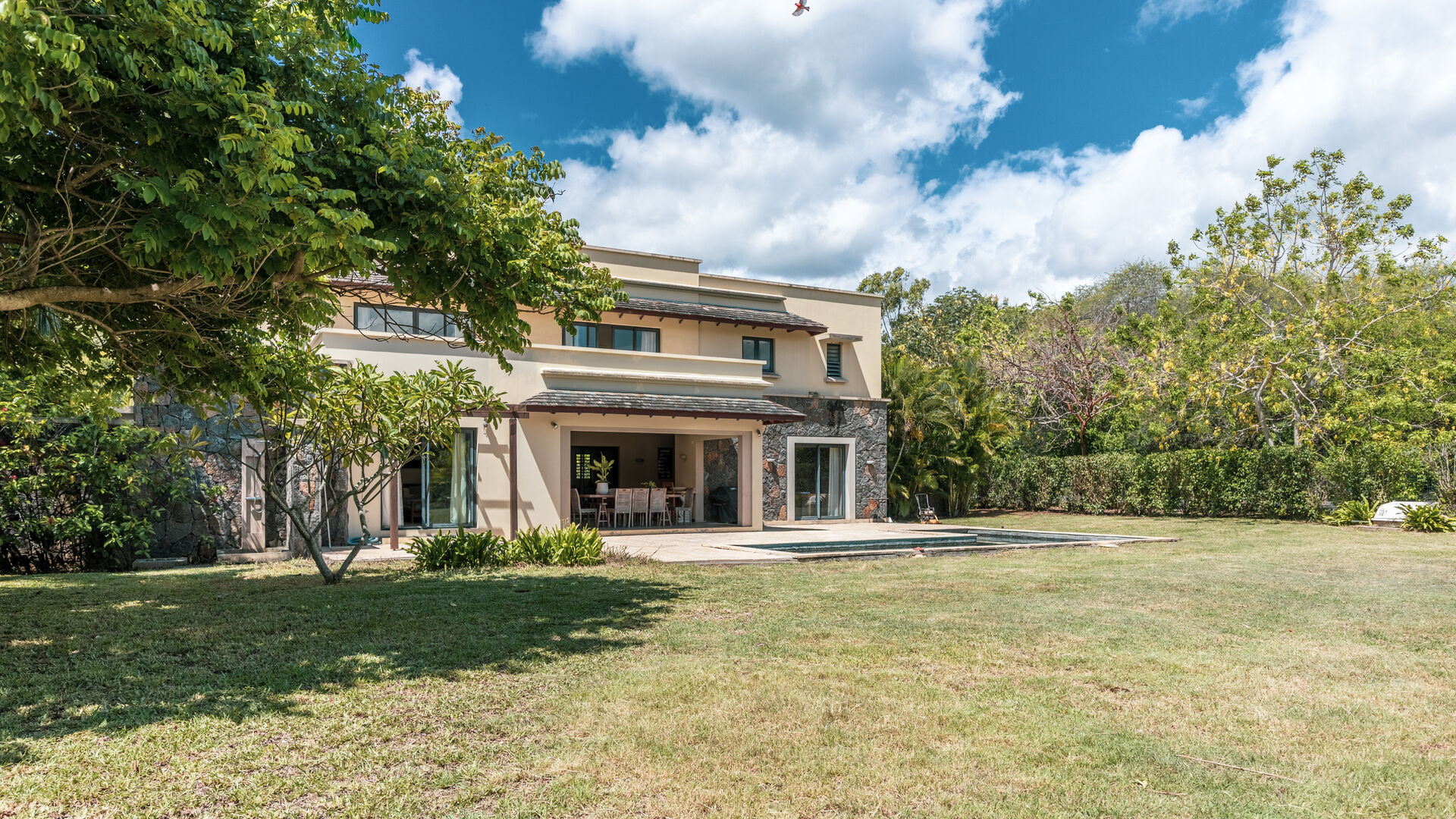 Property – LexpressProperty.com | 335373 | Ref01