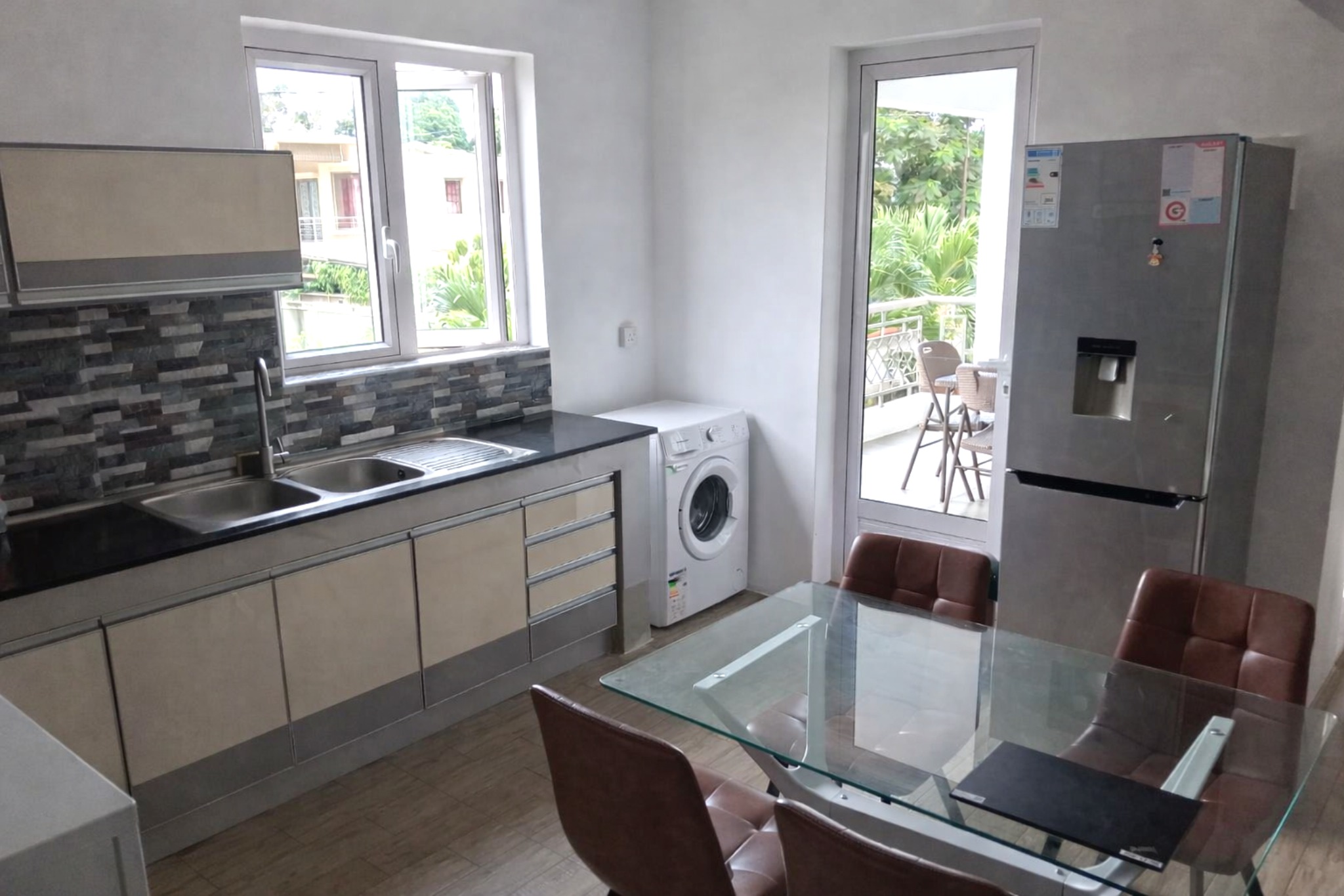 Apartment of 2 bedrooms for rent in Rose Hill, center, Mauritius – LexpressProperty.com | 775449 | Ref01