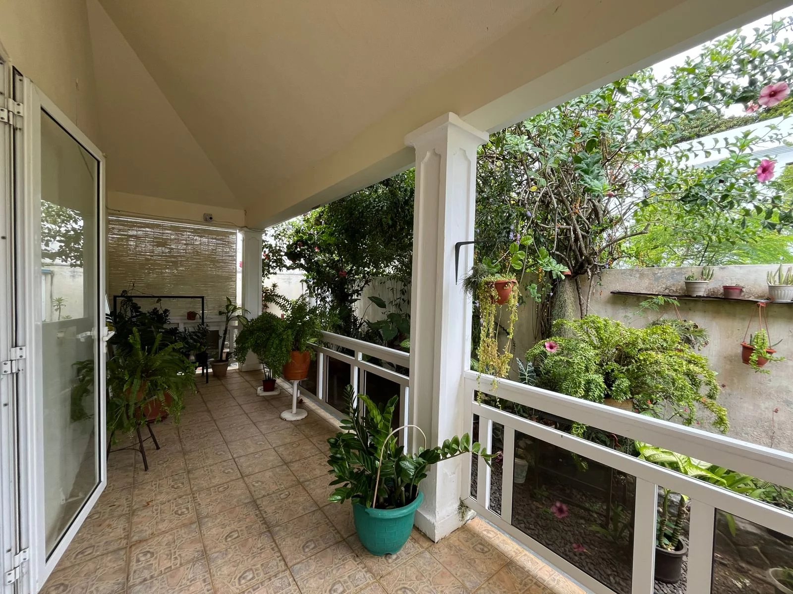 Maison / Villa 4 Chambre(s) en vente à Grand Gaube, nord, île Maurice – LexpressProperty.com | 757002 | Ref01