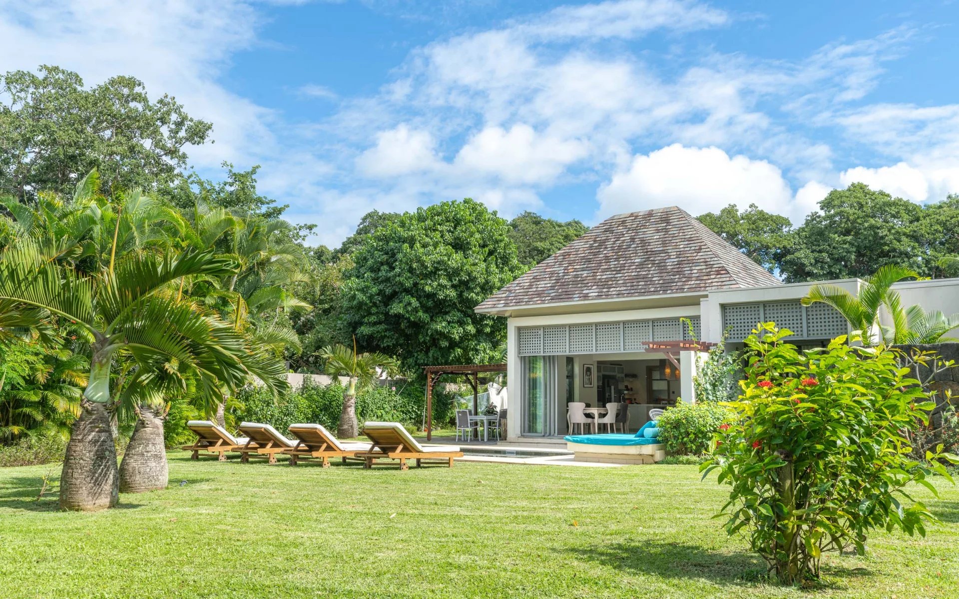 Property – LexpressProperty.com | 697300 | Ref01