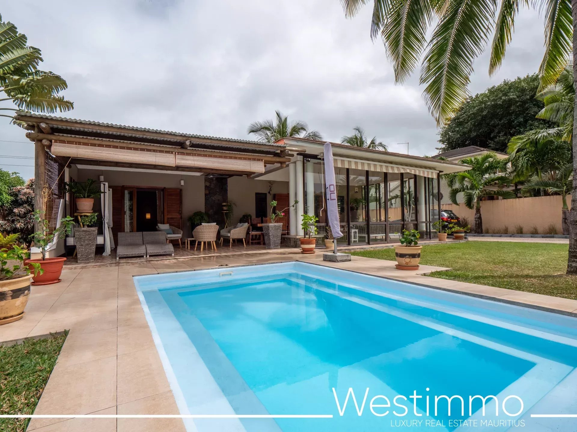 House / Villa of 5 bedrooms for sale in Grande Rivière Noire, west, Mauritius – LexpressProperty.com | 778979 | Ref01