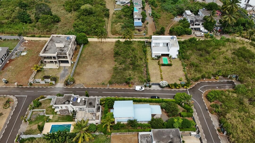 Residential land of 766 m2 for sale in Goodlands, north, Mauritius – LexpressProperty.com | 779305 | Ref01