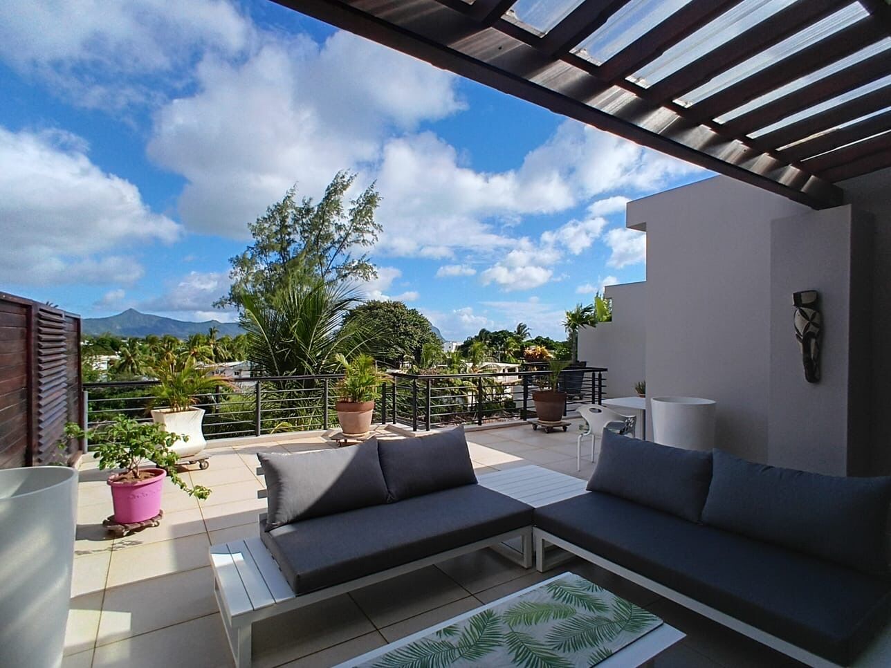 Apartment of 4 bedrooms for sale in Grande Rivière Noire, west, Mauritius – LexpressProperty.com | 779328 | Ref01