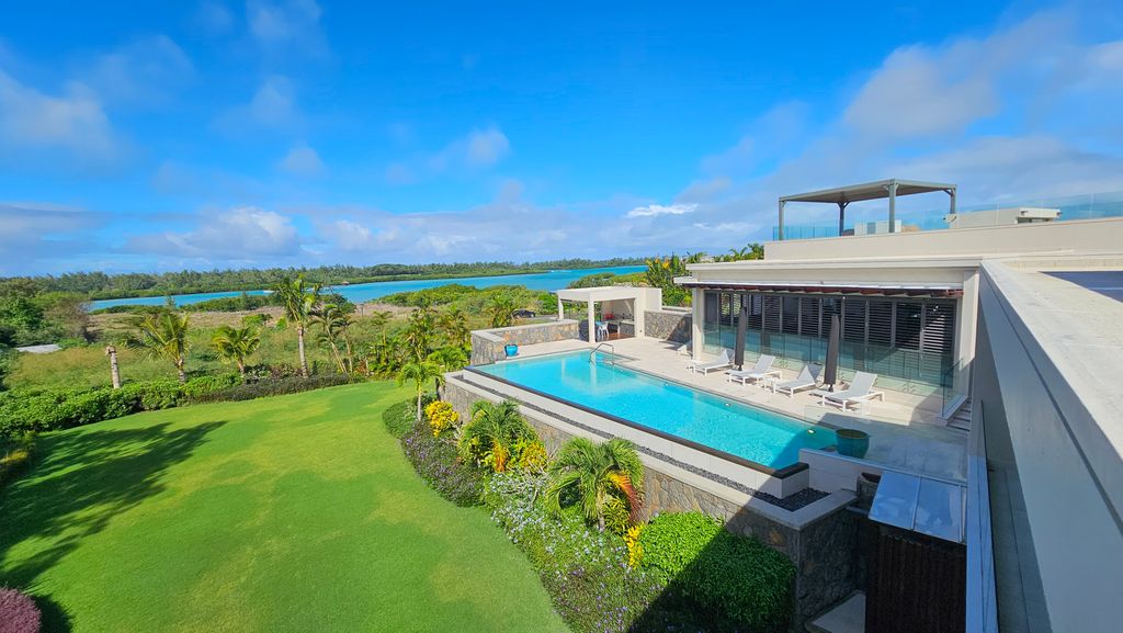 House / Villa of 4 bedrooms for sale in Beau Champ, east, Mauritius – LexpressProperty.com | 780066 | Ref01