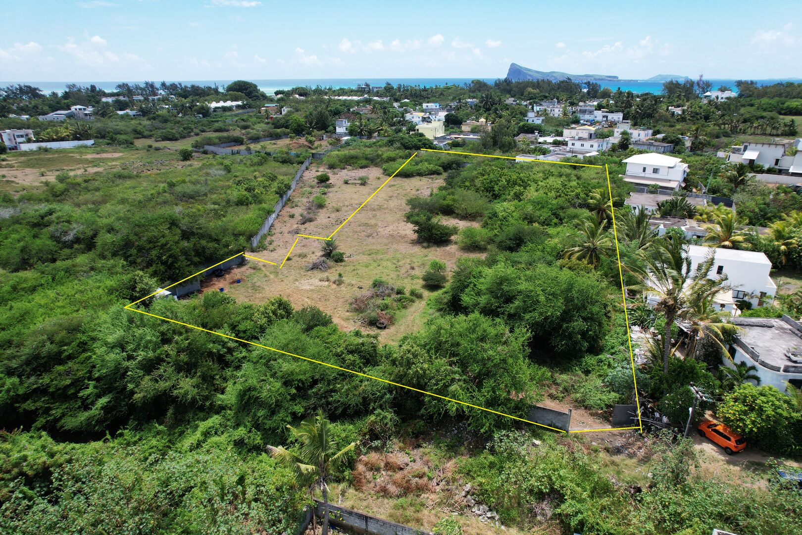 Residential land of 7052 m2 for sale in Bain Boeuf, north, Mauritius – LexpressProperty.com | 756094 | Ref01