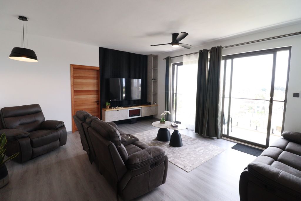 Apartment of 3 bedrooms for rent in Flic en Flac, west, Mauritius – LexpressProperty.com | 780343 | Ref01