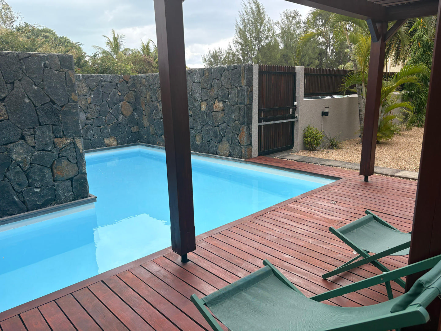Appartement 3 Chambre(s) en location à La Preneuse, ouest, île Maurice – LexpressProperty.com | 781722 | Ref01