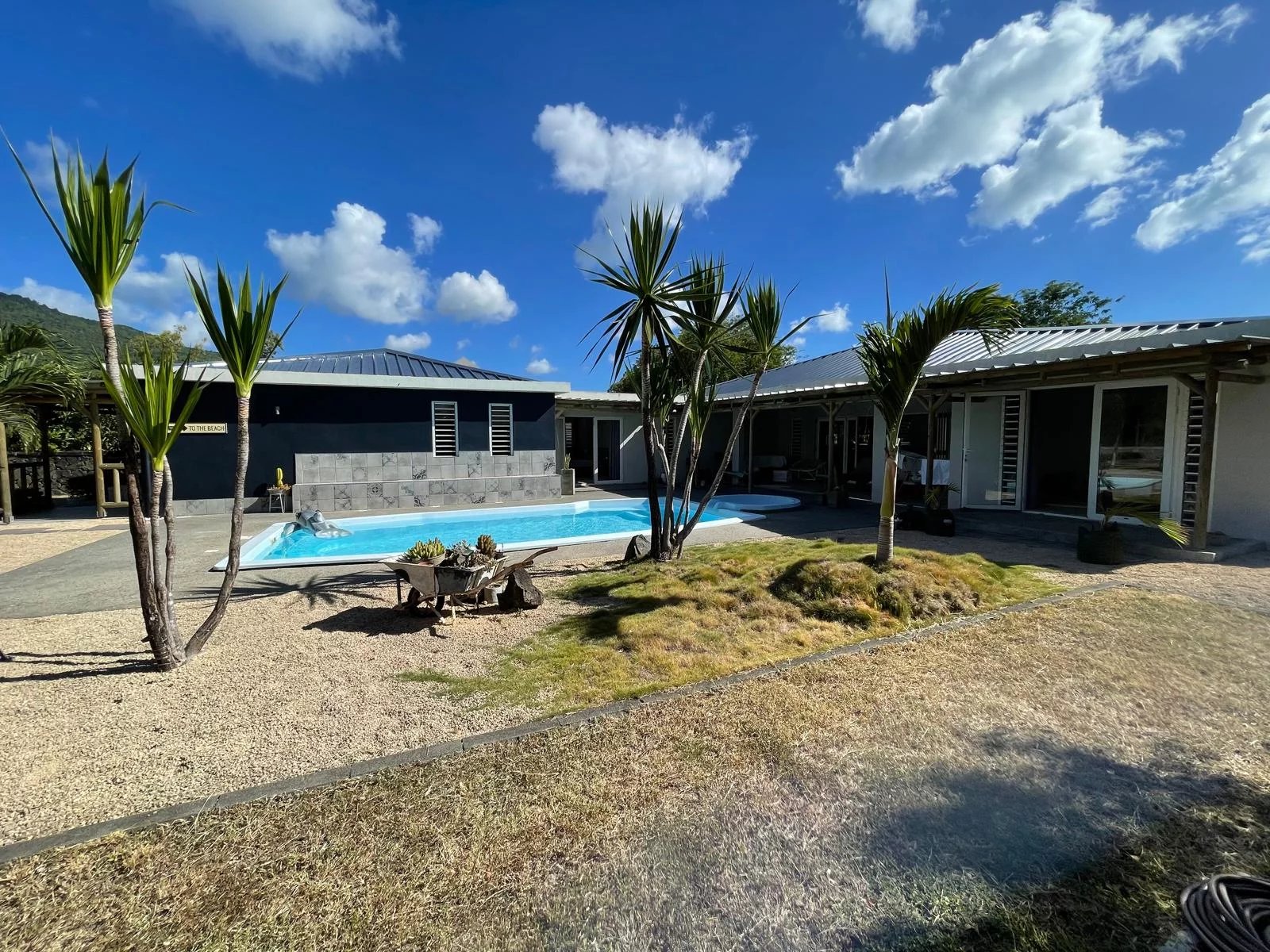 House / Villa of 4 bedrooms for rent in Black River, west, Mauritius – LexpressProperty.com | 765558 | Ref01