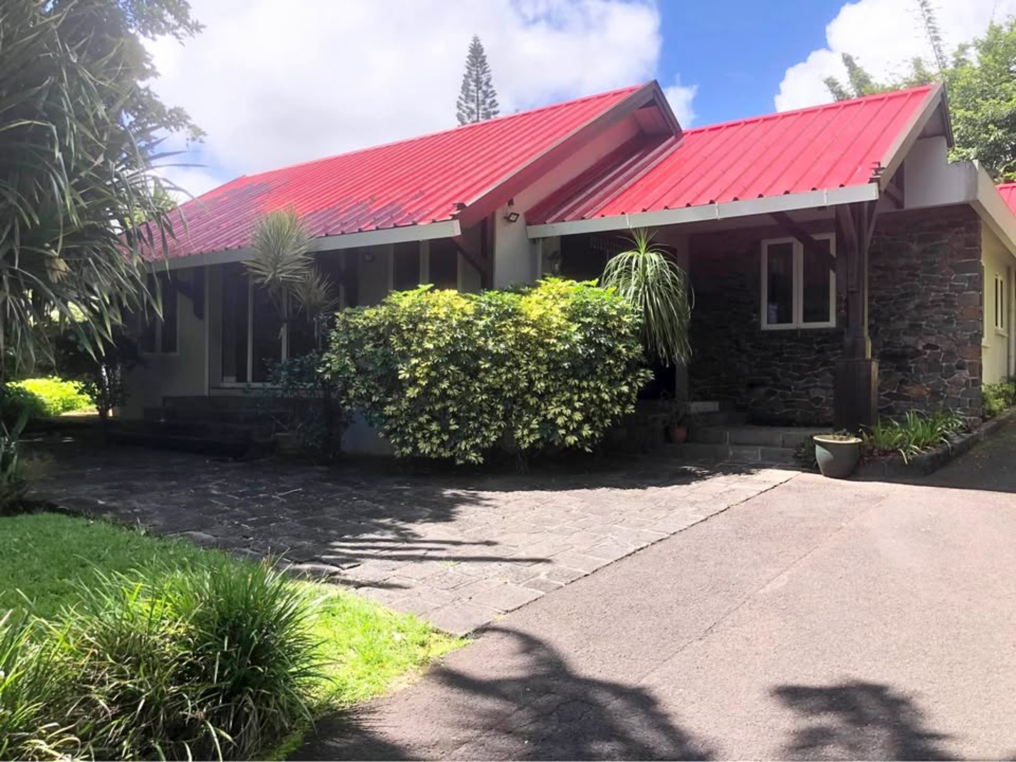 House / Villa of 3 bedrooms for rent in Floréal, center, Mauritius – LexpressProperty.com | 782292 | Ref01