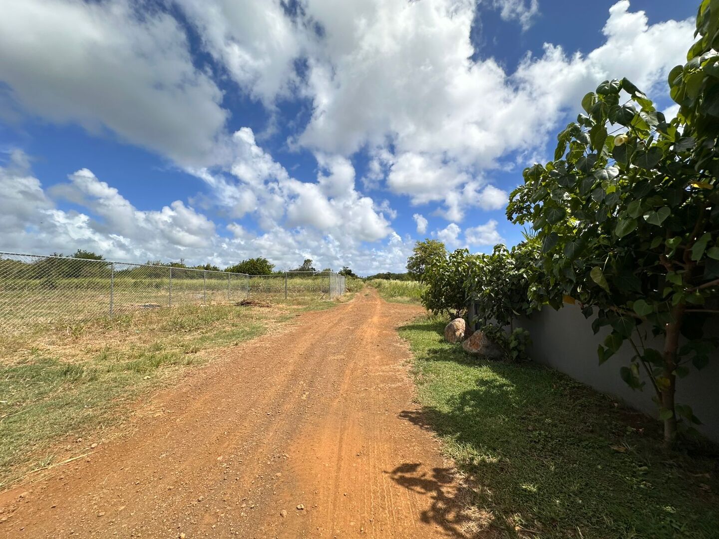 Residential land of 3300 m2 for sale in Calodyne, north, Mauritius – LexpressProperty.com | 782631 | Ref01