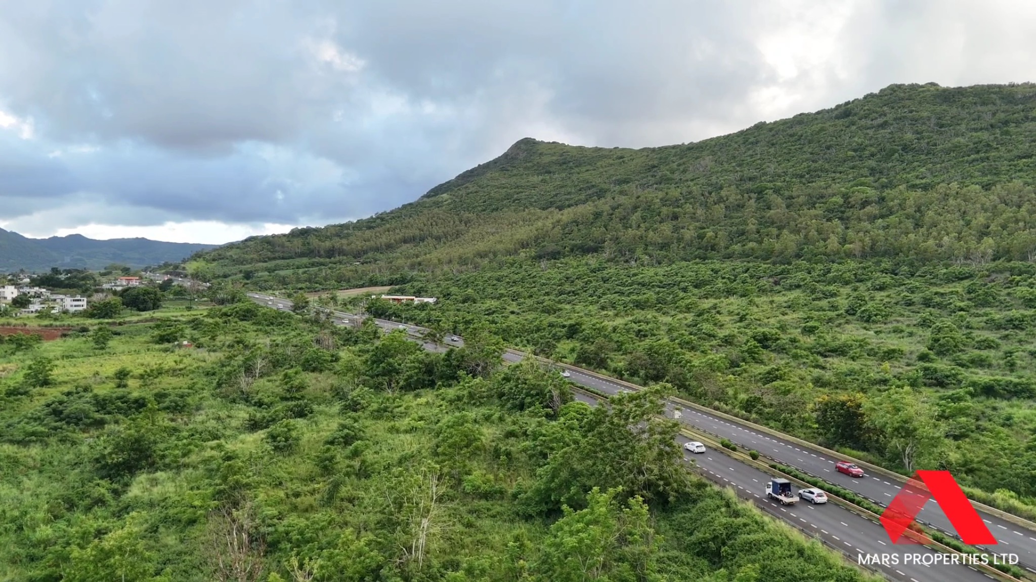 Residential land of 1034.11315 m² for sale in Notre Dame, north, Mauritius – LexpressProperty.com | 782956 | Ref01