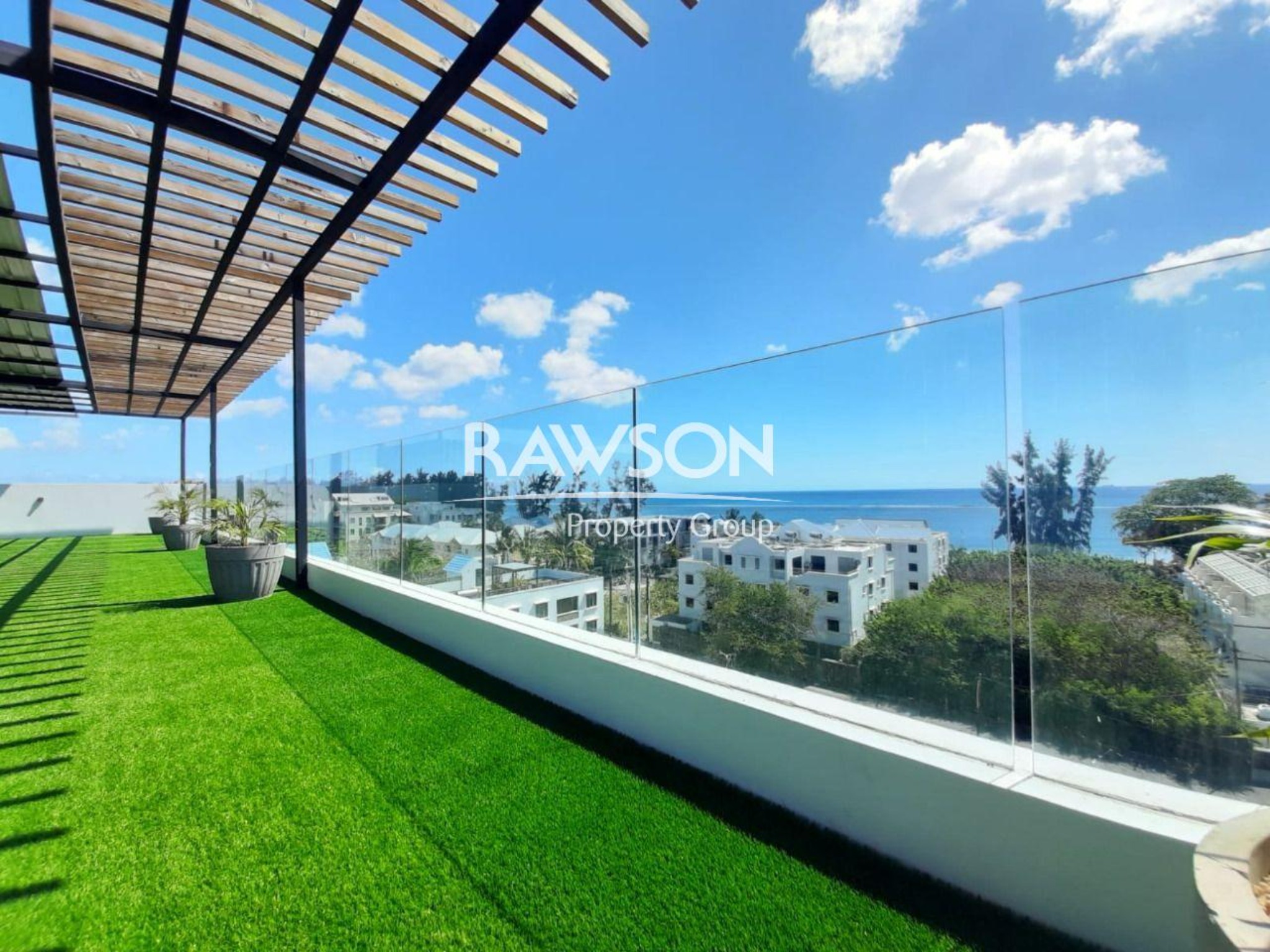 Penthouse of 3 bedrooms for sale in Flic en Flac, west, Mauritius – LexpressProperty.com | 539058 | Ref01