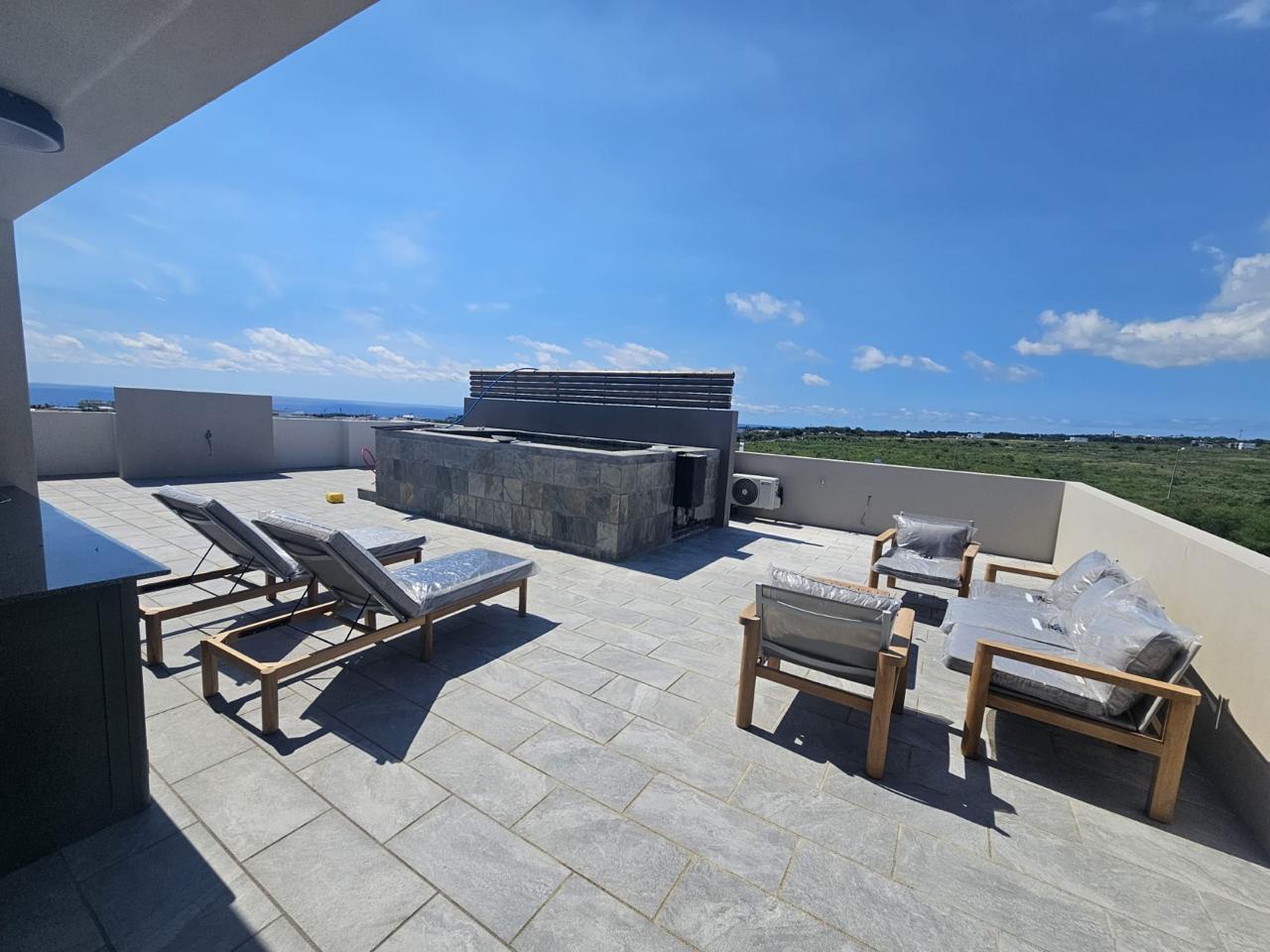 Penthouse of 3 bedrooms for sale in Flic en Flac, west, Mauritius – LexpressProperty.com | 769689 | Ref01